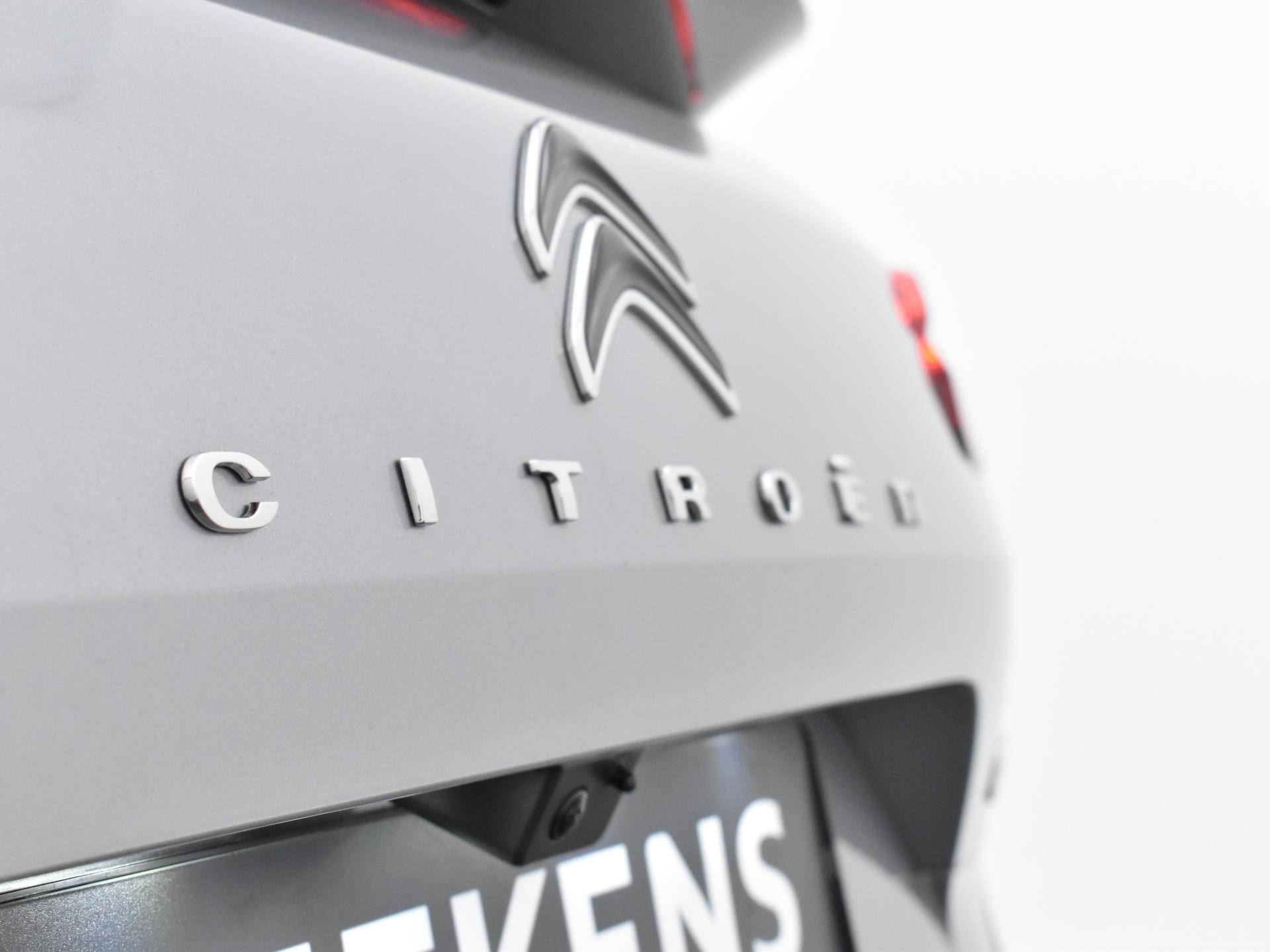 Citroën C5 X Business Plus 130pk Automaat | SNEL RIJDEN! | Navigatie | Adaptieve Cruise Control | Lichtmetalen Velgen | Two Tone | - 24/33