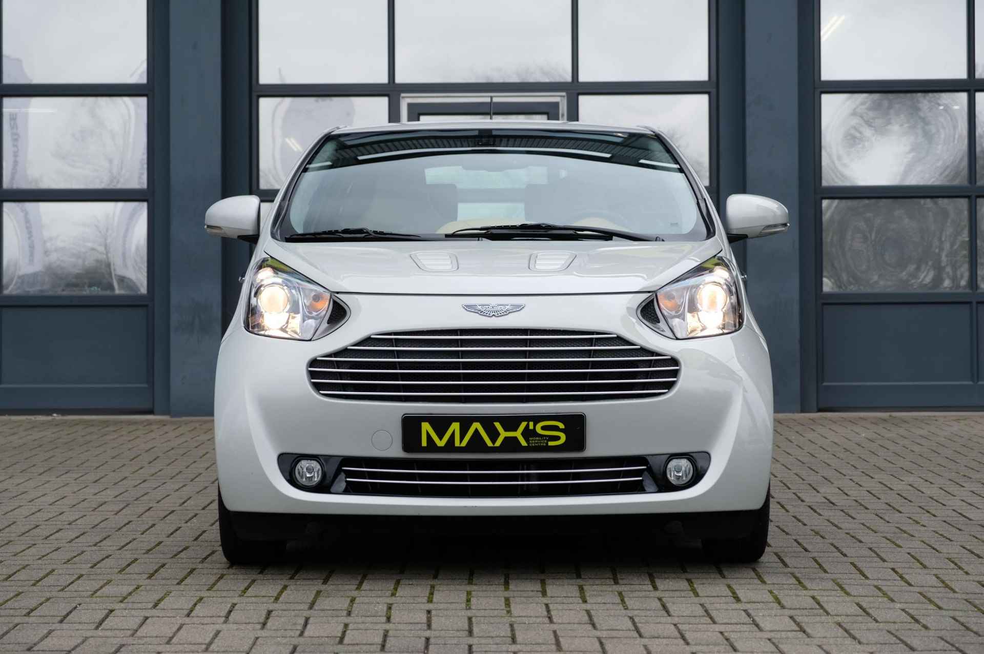 Aston Martin Cygnet 1.3 | Uniek | Origineel NL geleverd | Stoelverwarming | Leder/Alcantara Bekleding | Navigatie | Airco | - 7/19