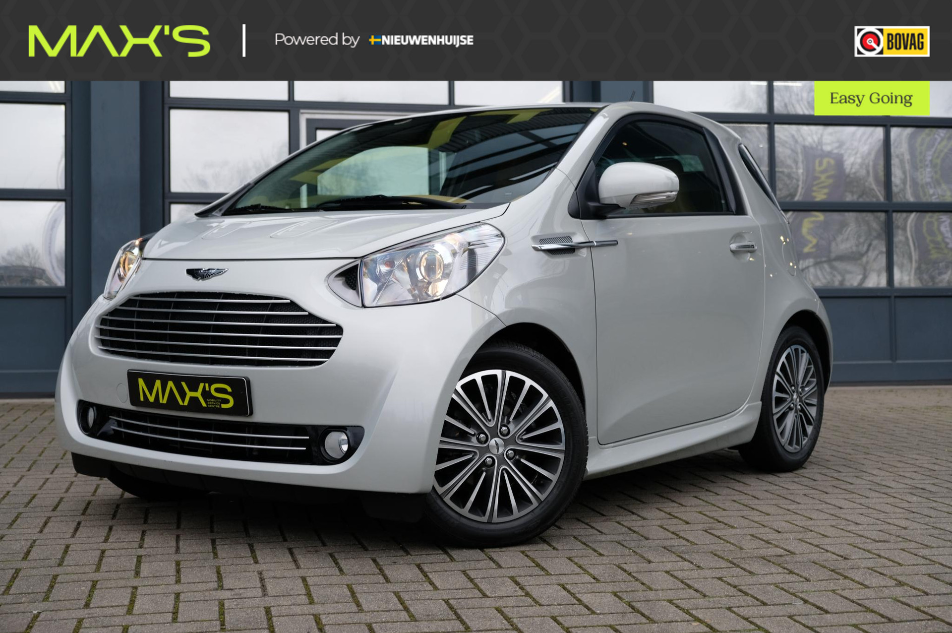 Aston Martin Cygnet 1.3 | Uniek | Origineel NL geleverd | Stoelverwarming | Leder/Alcantara Bekleding | Navigatie | Airco |