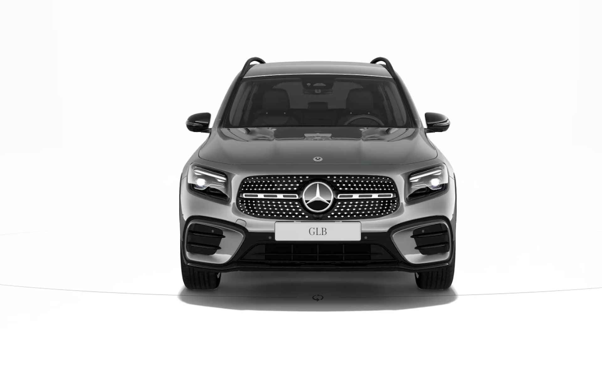 Mercedes-Benz GLB 180 Business Solution AMG Automaat | Distronic | Memory | Dodehoekassistent | Spoorassistent | 360 Camera | DAB+ | Trekhaak | Nightpakket | Stoelverwarming - 3/10