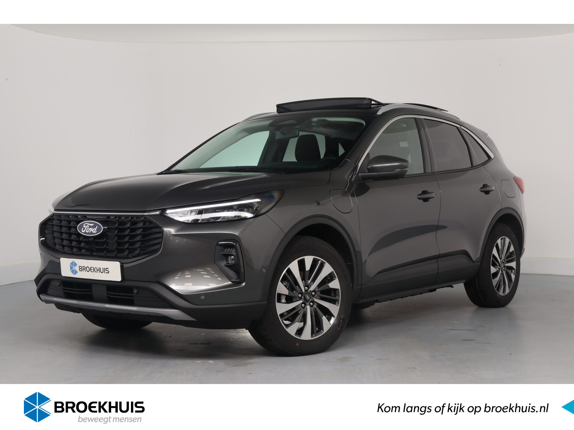 Ford Kuga 2.5 PHEV Titanium | Snel Leverbaar! | Trekhaak Wegklapbaar | Open Dak | Winter Pack | Drivers Assistace Pack | 18'' Lichtmetalen