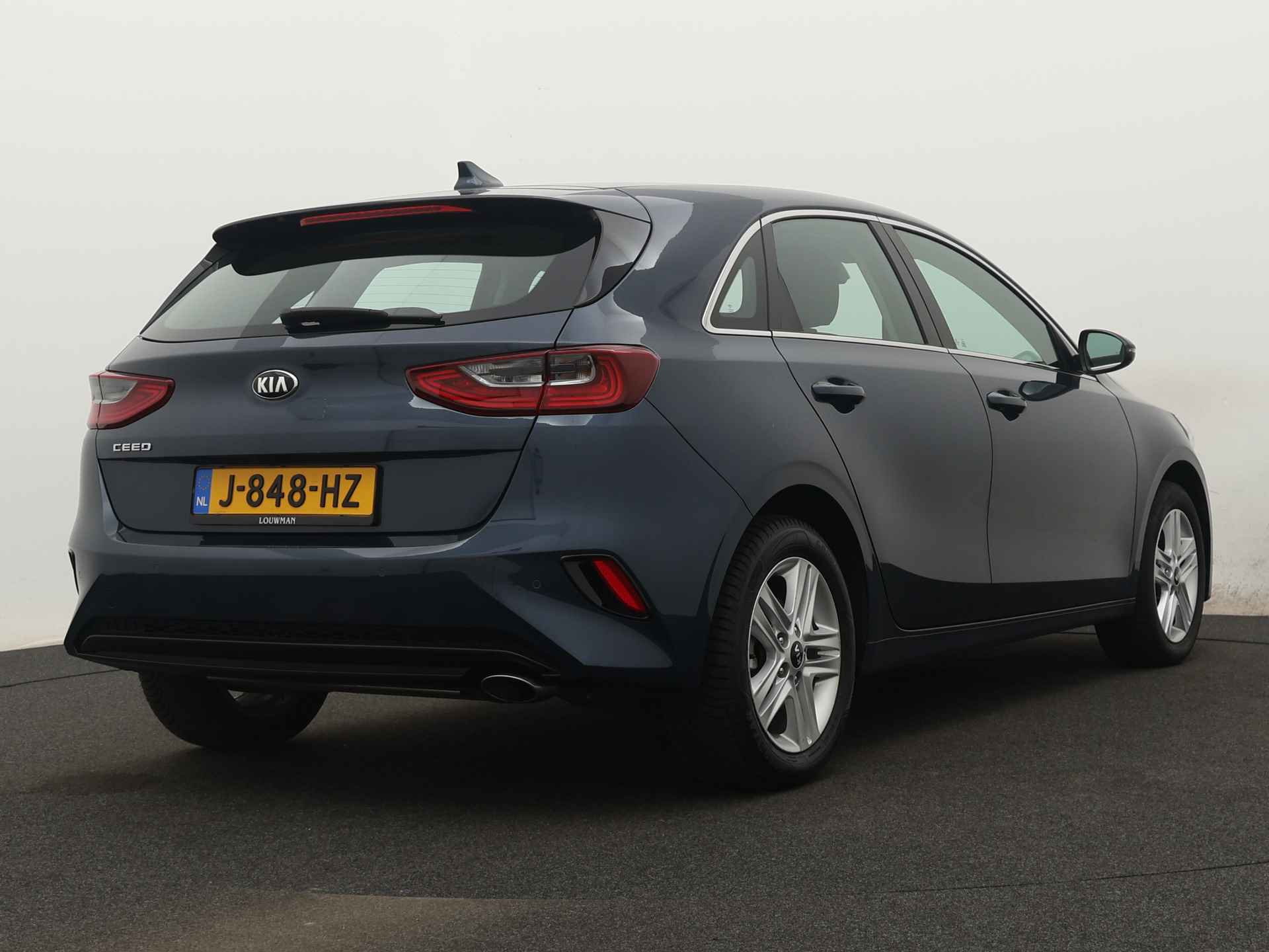 Kia Ceed 1.4 T-GDi Dynamic Line | Navigatie | Parkeercamera | Rijstrooksensor | Climate- en cruise control | - 3/43