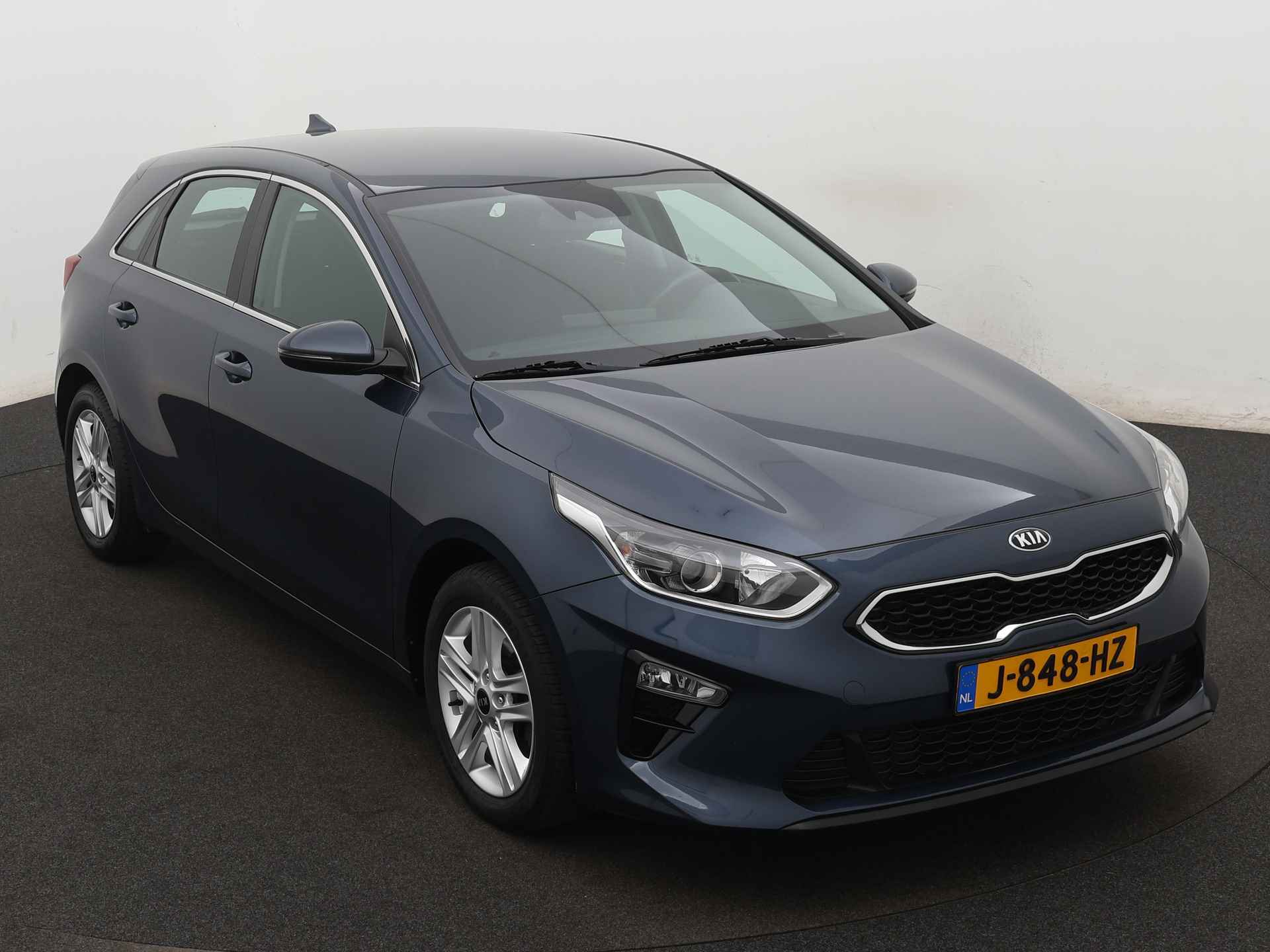 Kia Ceed 1.4 T-GDi Dynamic Line | Navigatie | Parkeercamera | Rijstrooksensor | Climate- en cruise control | - 29/43