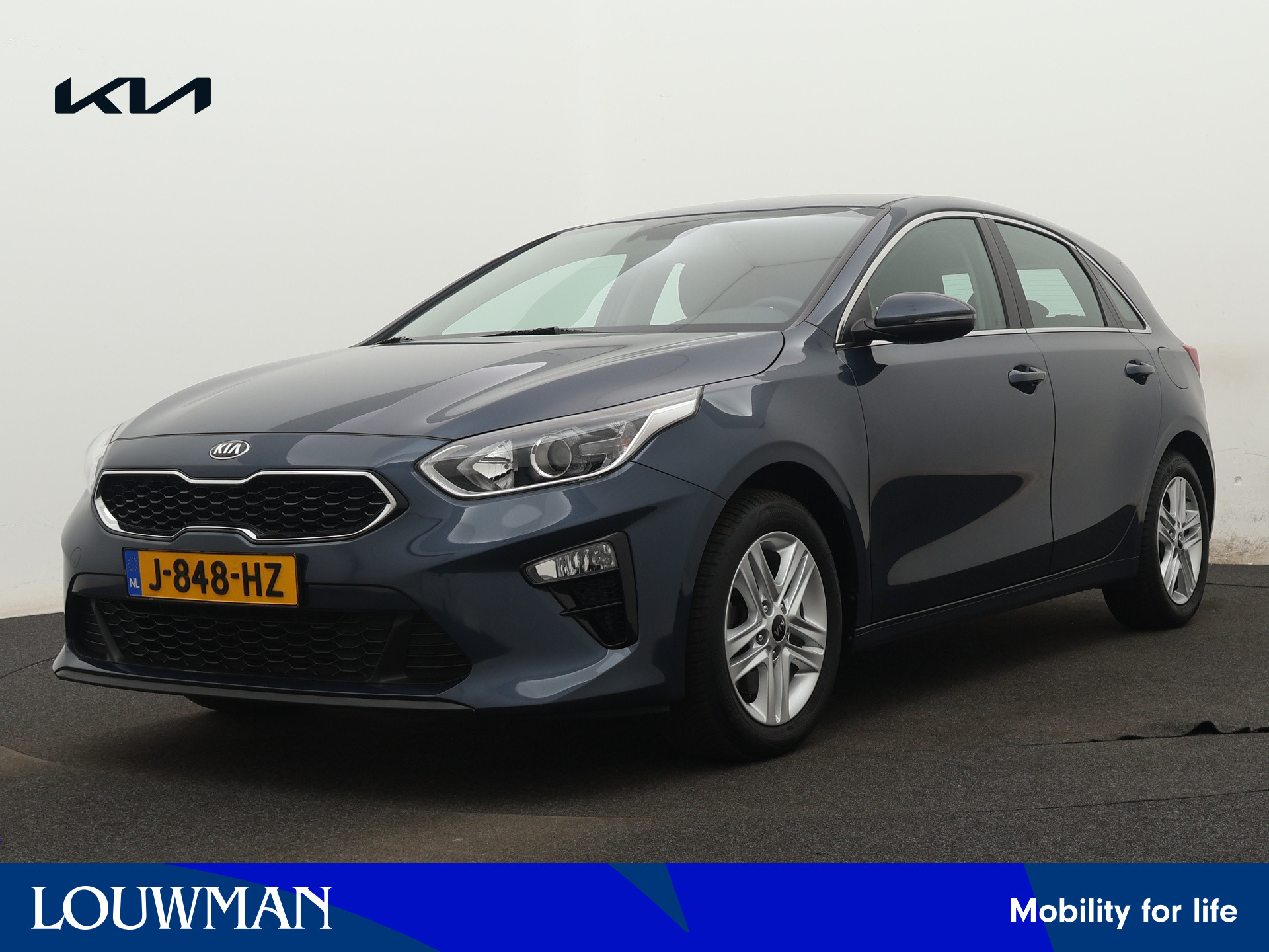 Kia Ceed 1.4 T-GDi Dynamic Line | Navigatie | Parkeercamera | Rijstrooksensor | Climate- en cruise control |