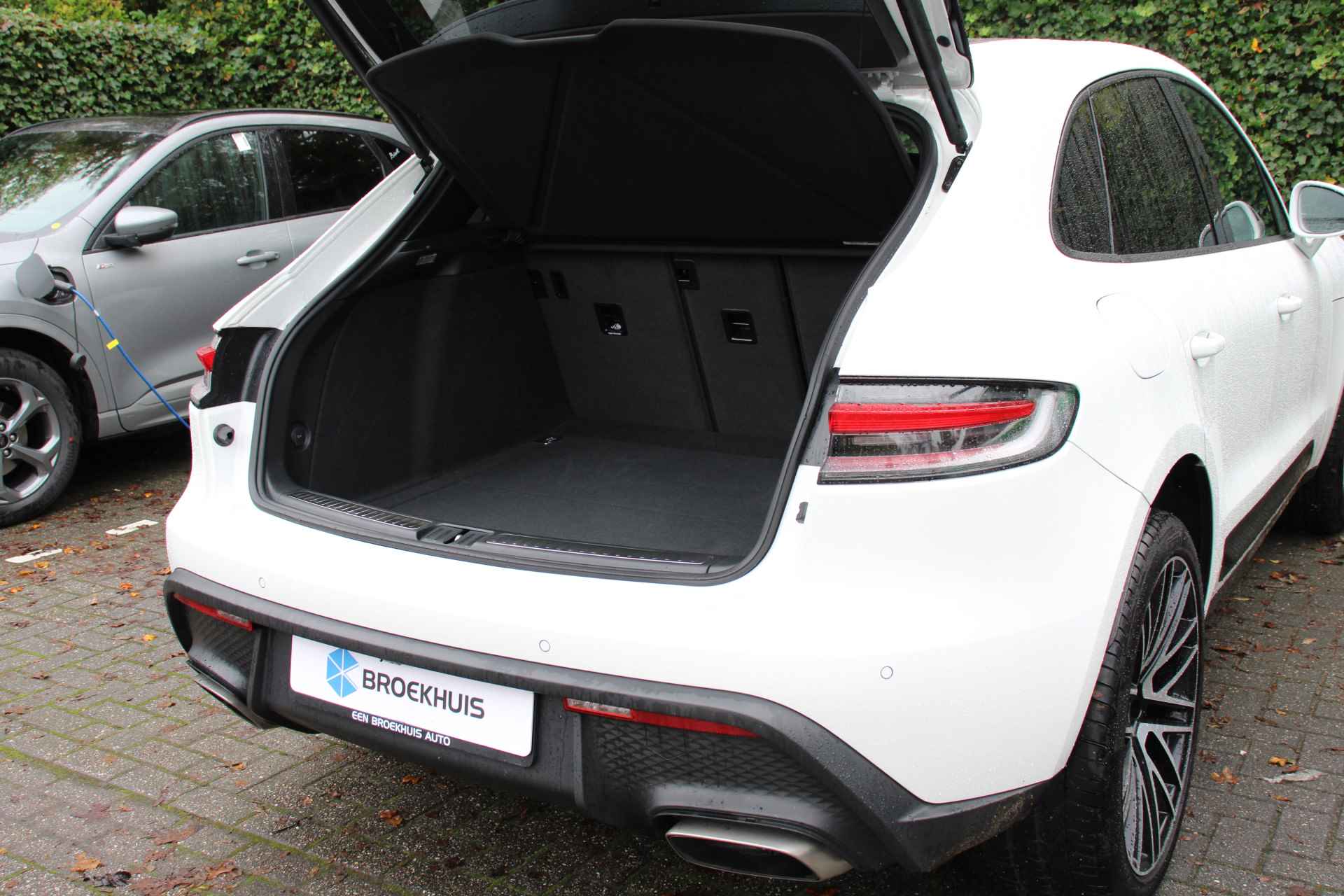 Porsche Macan 2.0 T | SPORTCHRONO | 21" 911 TURBO DESIGN VELGEN | LEDER | MEMORY SEATS | STOELVERWARMING | APPLE CARPLAY & ANDROUD AUTO | CAME - 36/39