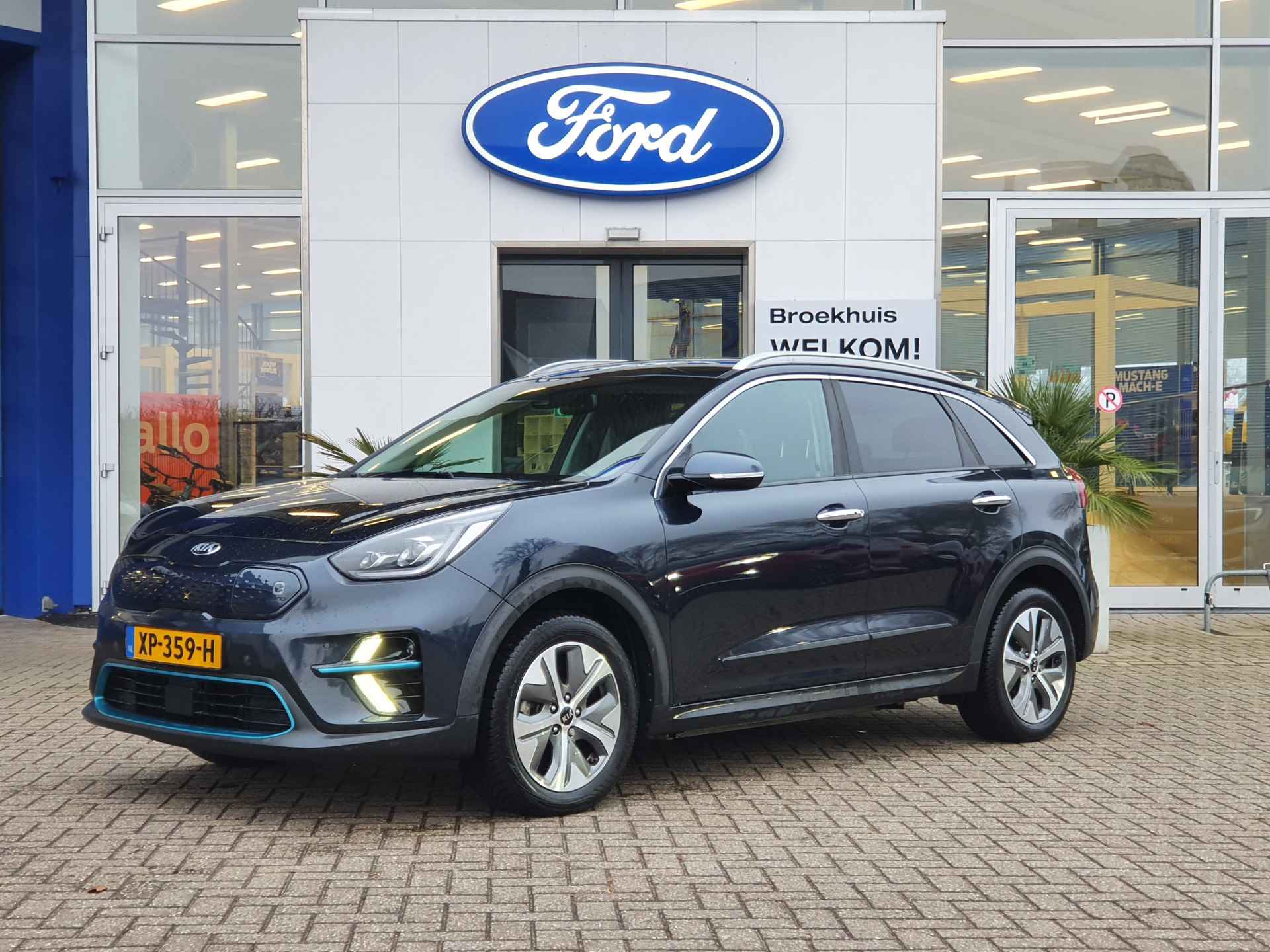 Kia e-Niro ExecutiveLine 64 kWh | Stoelventilatie | Adap. Cruise | Navigatie | Lederen Bekleding - 6/47