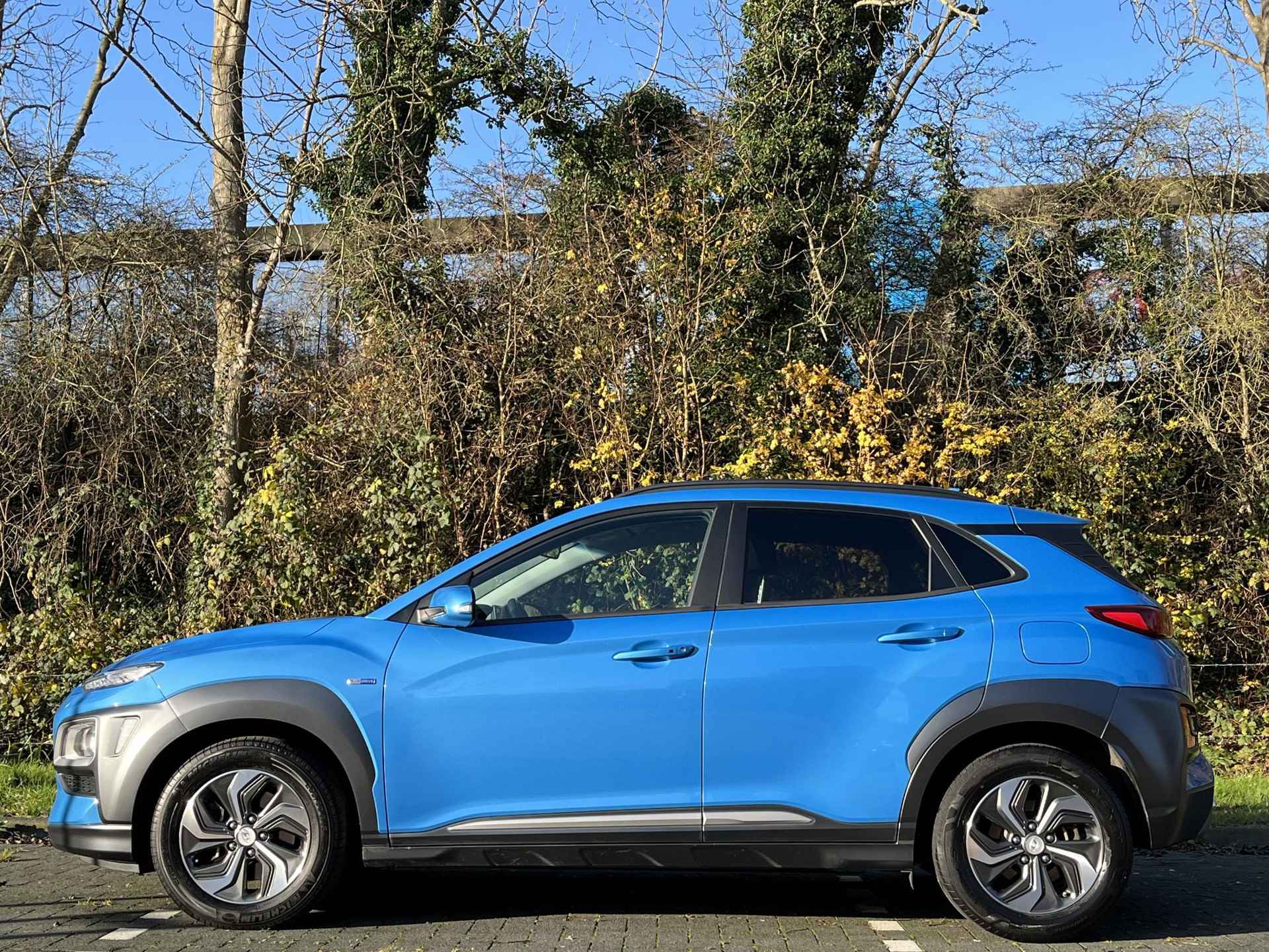 Hyundai Kona 1.6 GDI HEV (Hybride) Fashion | Trekhaak | Navi groot & Apple Carplay/Android Auto | PDC & Camera | Volledig dealer onderhouden | - 3/43