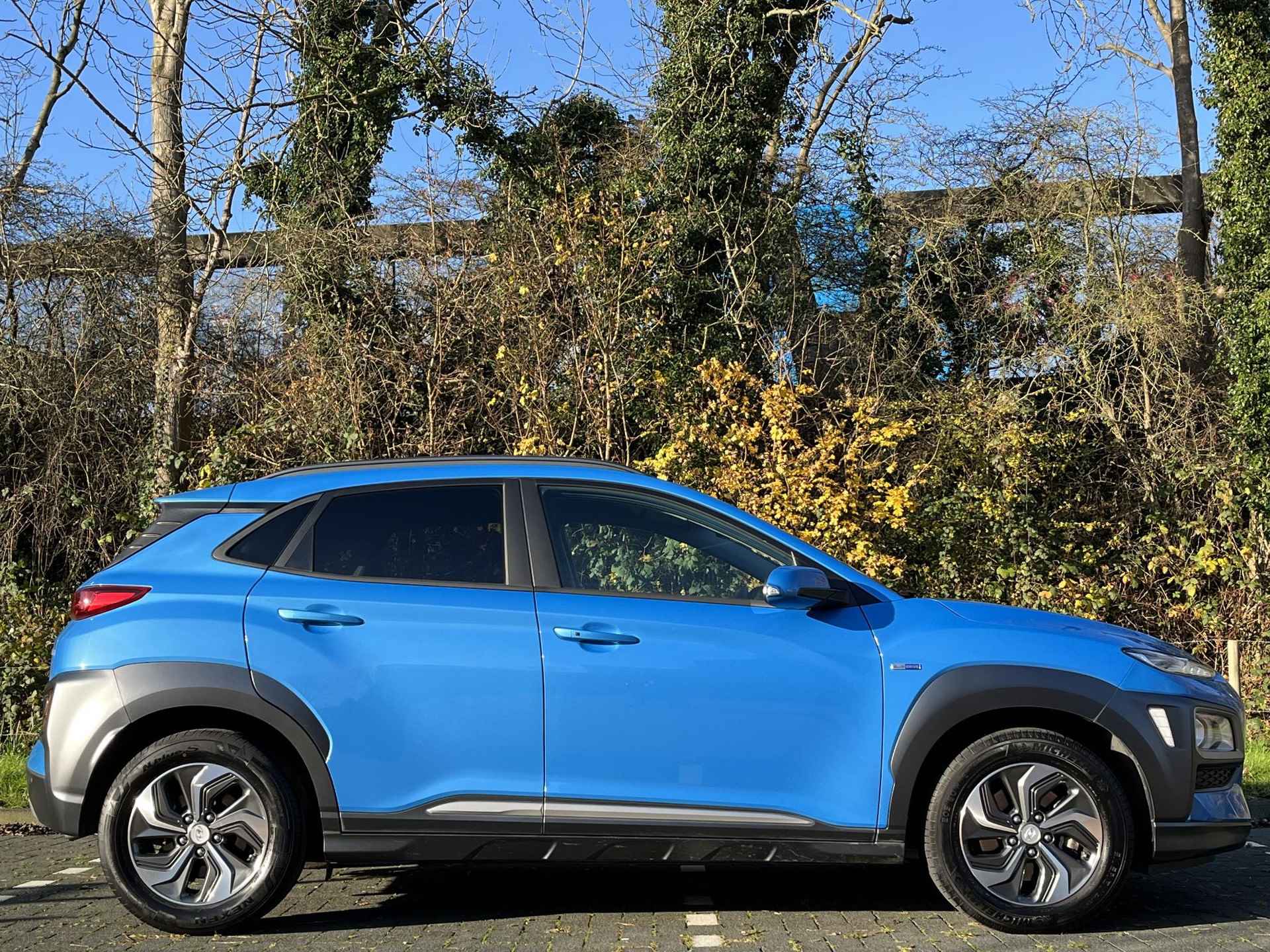 Hyundai Kona 1.6 GDI HEV (Hybride) Fashion | Trekhaak | Navi groot & Apple Carplay/Android Auto | PDC & Camera | Volledig dealer onderhouden | - 7/43