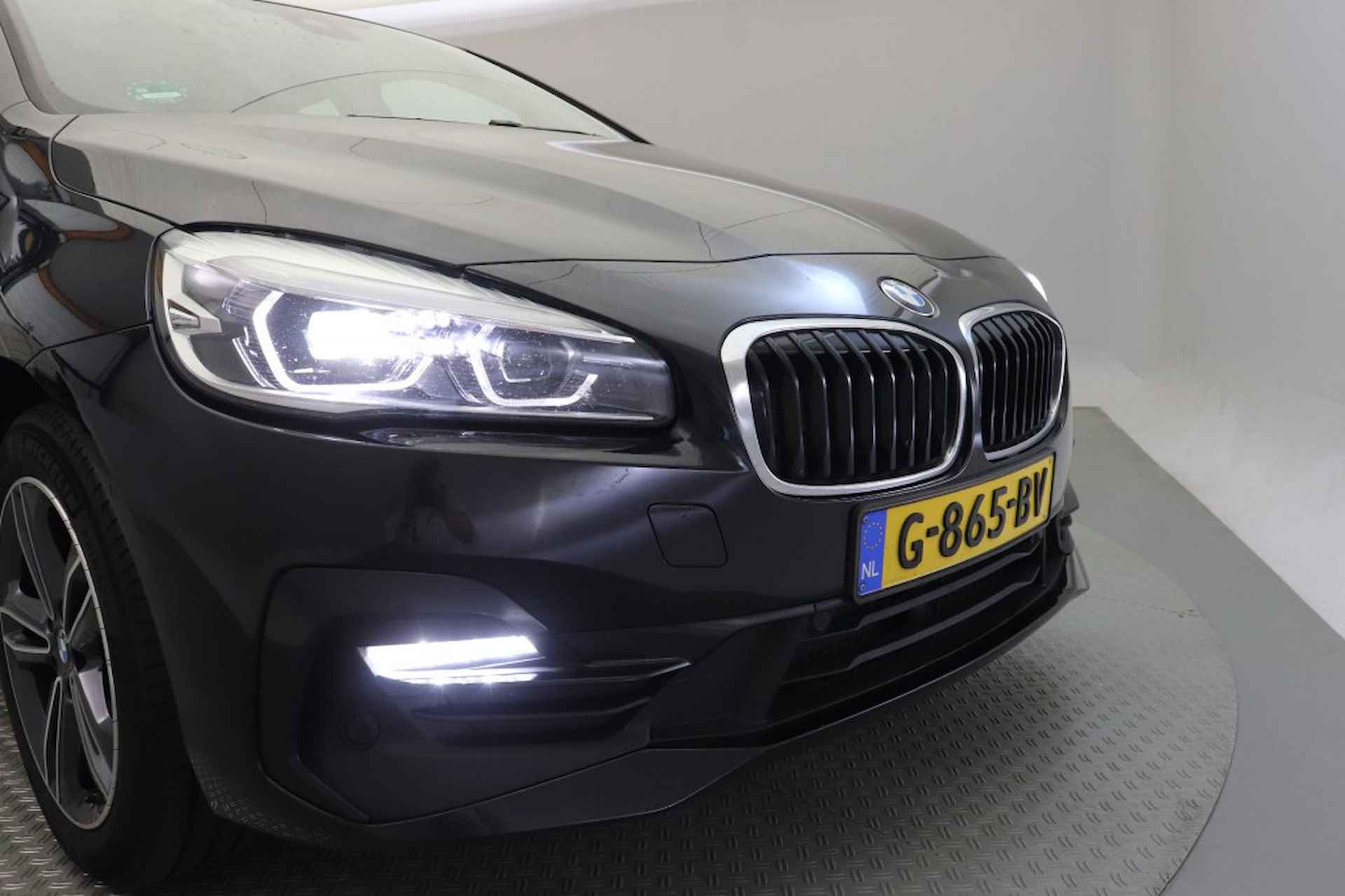 BMW 2-serie Active Tourer 218i High Executive Edition - Leer, Clima, Stoelverw. - 27/28