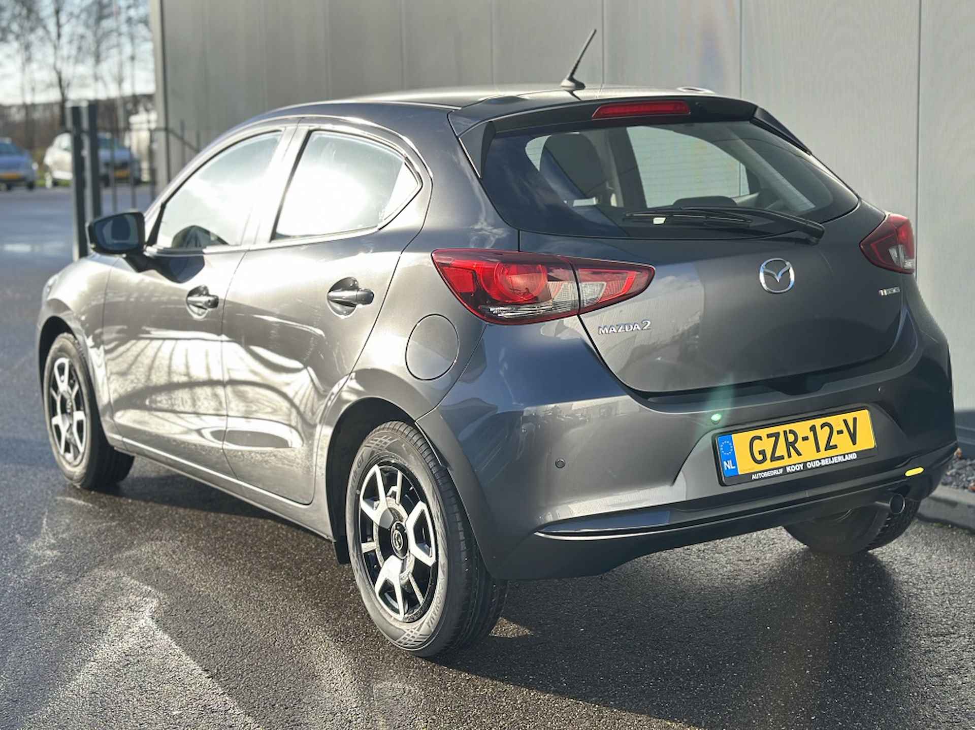 Mazda 2 1.5 e-SkyActiv-G Centre Line C&C Pack - 3/12