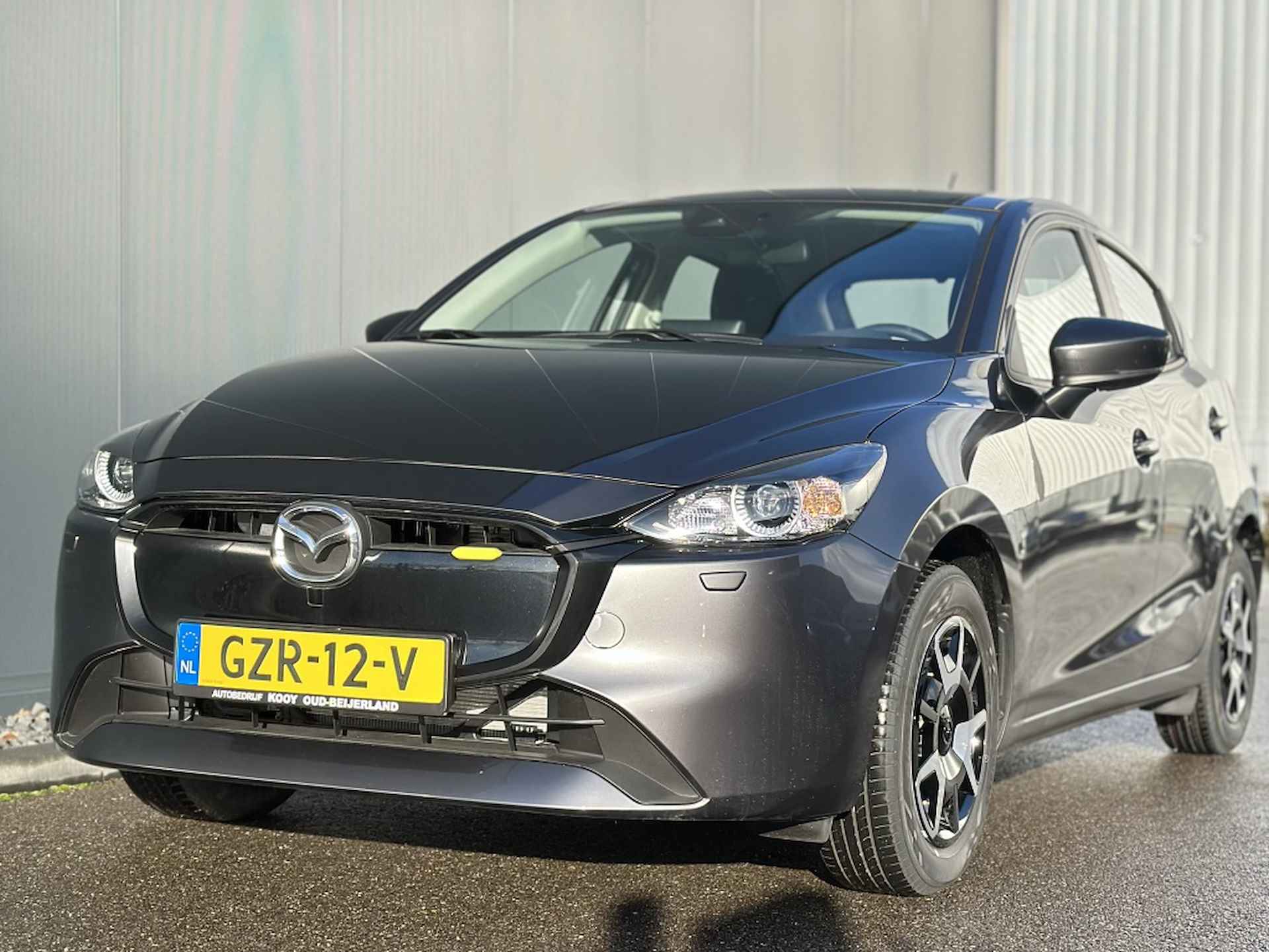 Mazda 2 1.5 e-SkyActiv-G Centre Line C&C Pack - 7/12