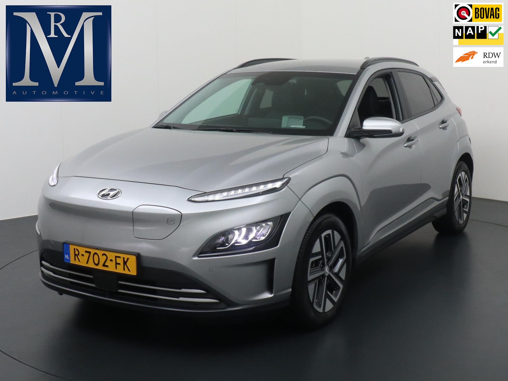 Hyundai KONA EV Premium 64 kWh VAN 31.900 VOOR 29.770 EINDEJAARSVOORDEEL 2.130 ORIG. NL. NAP KM. | HYUNDAI GARANTIE T/M 8-2027