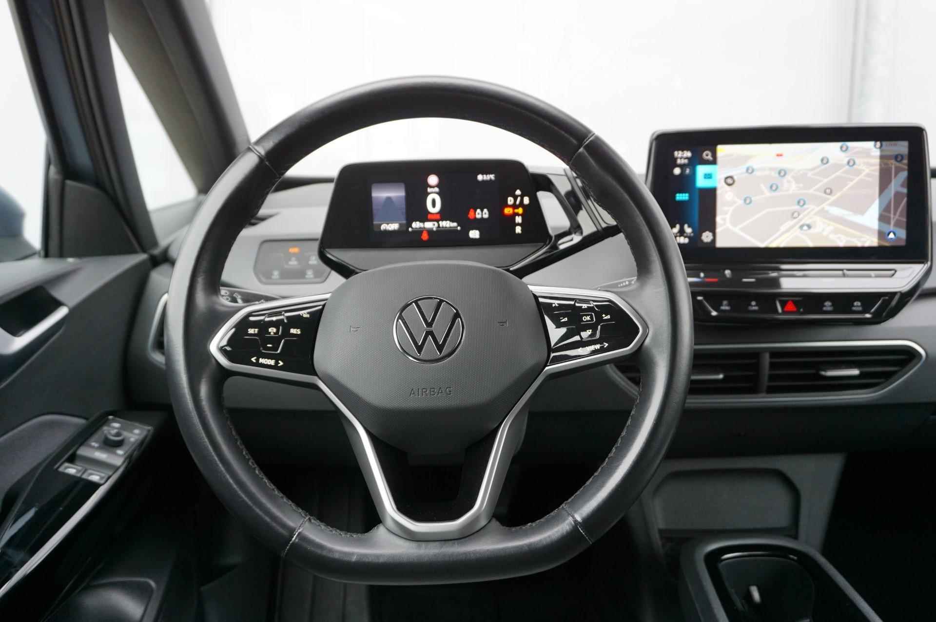 Volkswagen ID.3 204pk Life 58 kWh | SOH 94% | Navigatie | Parkeersensoren | Stoelverwarming - 20/82