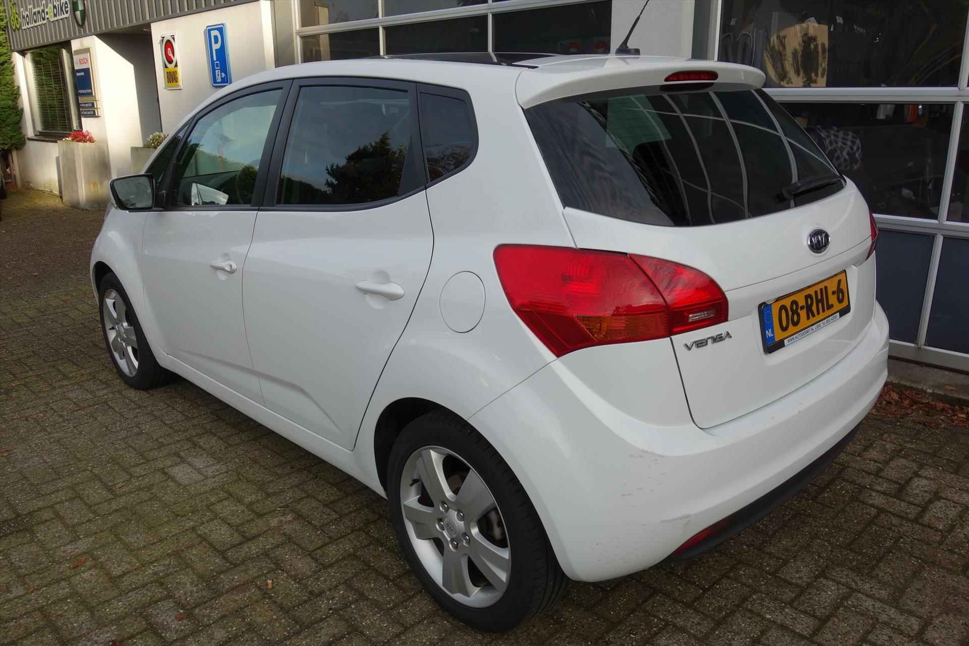 KIA Venga 1.4 66KW Seven - 4/16