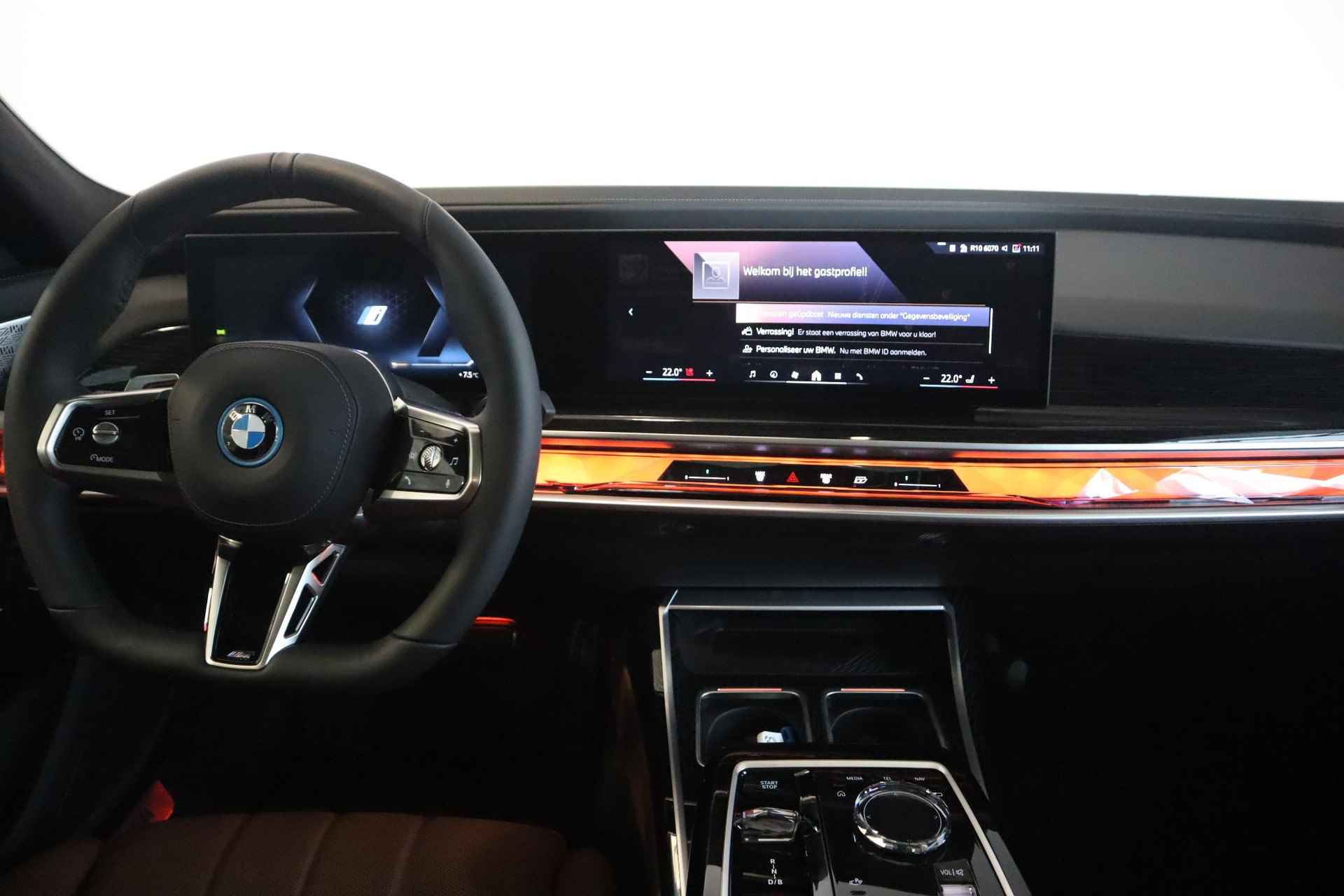 BMW i7 Sedan eDrive50 | Privilege Edition | M Sportpakket Pro | BMW Individual Interior | Innovation Pack | Executive Pack | Connosseur Pack | Klima Akustik Pack - 11/37