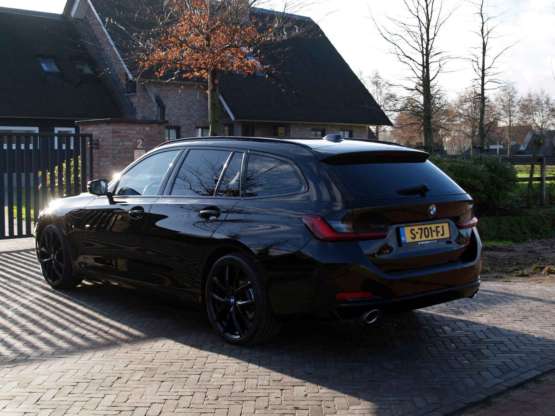 BMW 3-serie Touring 318i | Nieuw Model | Apple Carplay | Widescreen | Cruise Control | DAB | NL-Auto | - 8/30