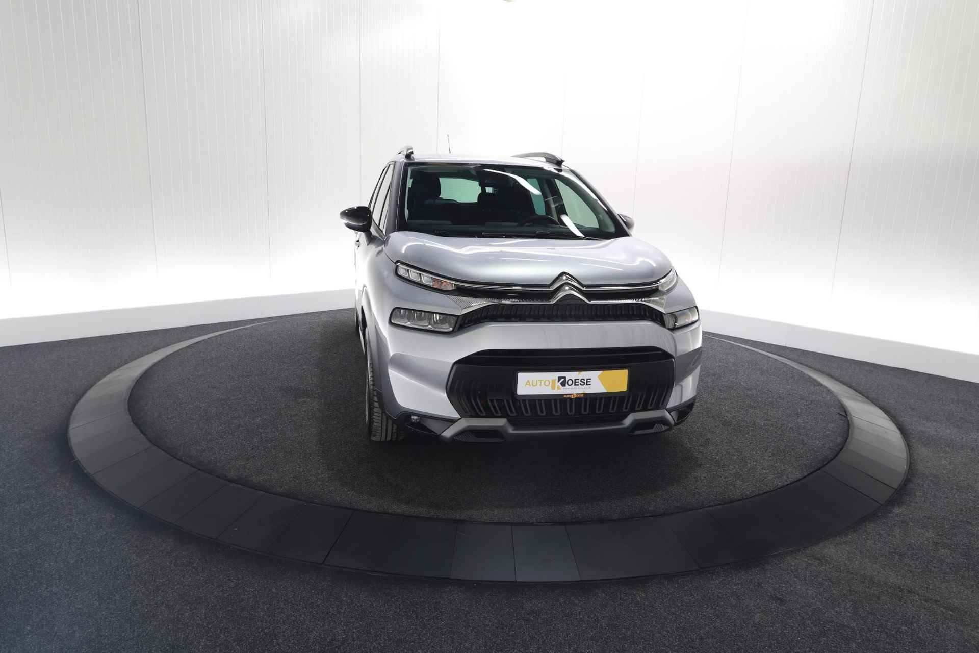 Citroen C3 Aircross PureTech 130 EAT8 Shine | Parkeersensoren | Stoelverwarming | Apple Carplay | 16 Inch Lichtmetalen Velgen - 69/72