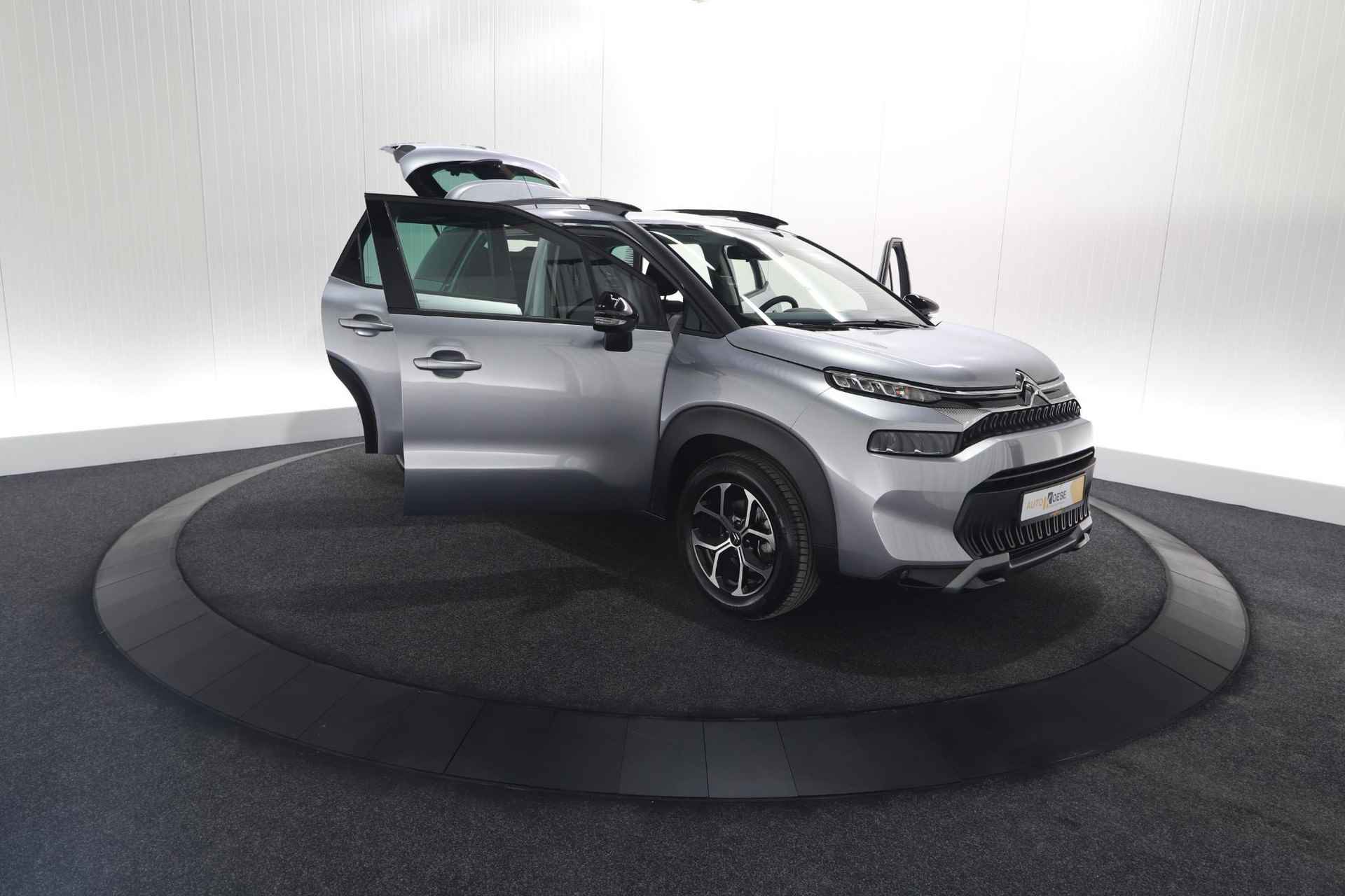 Citroen C3 Aircross PureTech 130 EAT8 Shine | Parkeersensoren | Stoelverwarming | Apple Carplay | 16 Inch Lichtmetalen Velgen - 71/72