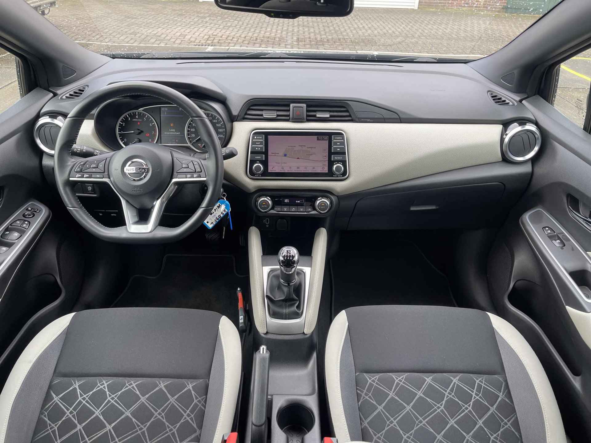 Nissan Micra 1.0 IG-T N-Connecta | Navigatie | Camera | Apple Carplay/Android Auto | Cruise & Climate Control | Park. Sensor | Rijklaarprijs! - 13/24