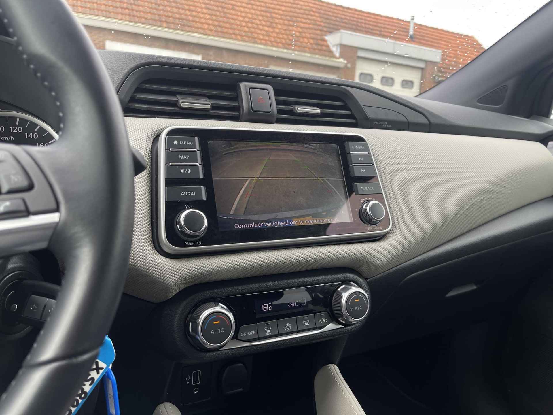 Nissan Micra 1.0 IG-T N-Connecta | Navigatie | Camera | Apple Carplay/Android Auto | Cruise & Climate Control | Park. Sensor | Rijklaarprijs! - 17/24