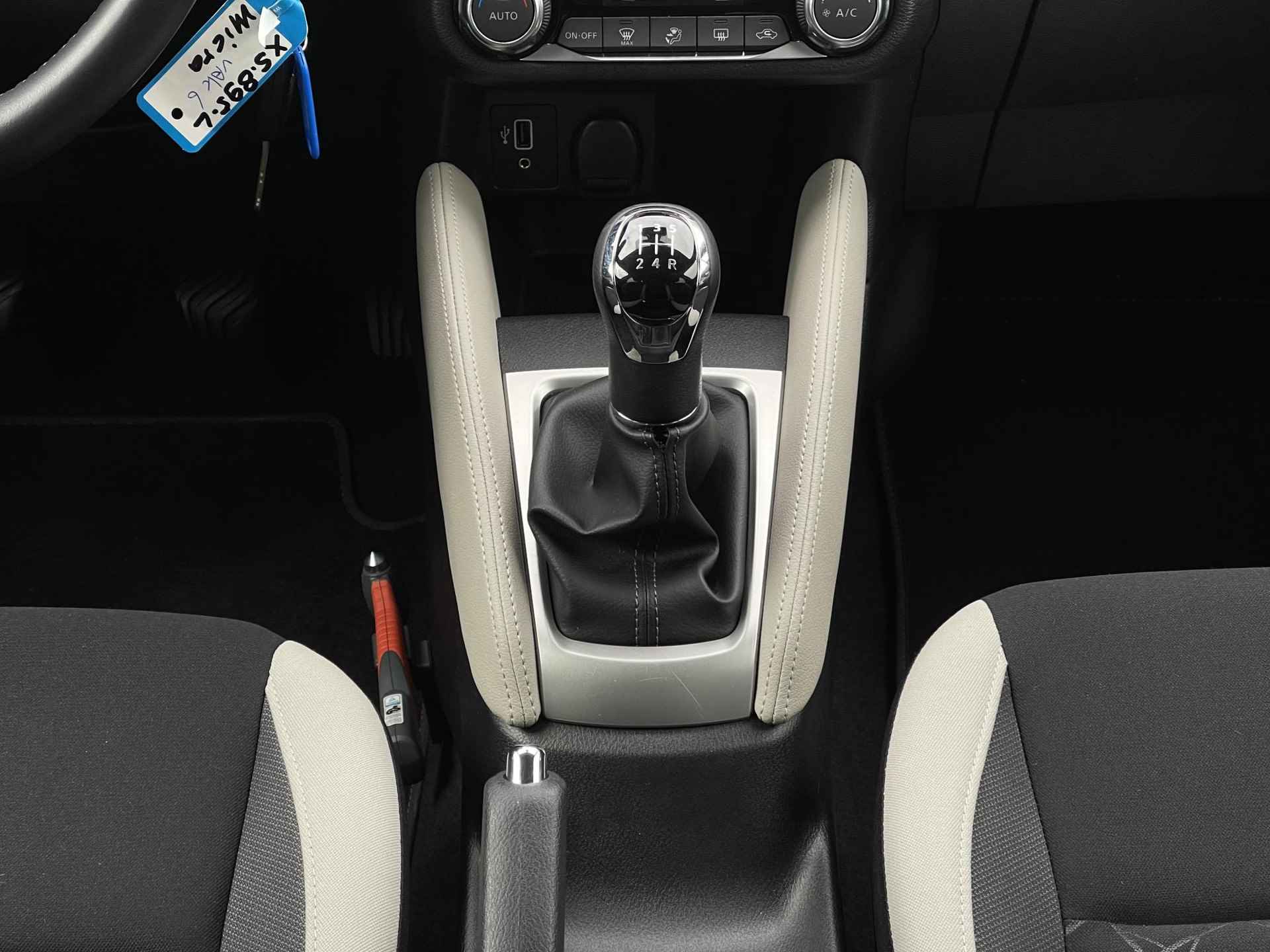 Nissan Micra 1.0 IG-T N-Connecta | Navigatie | Camera | Apple Carplay/Android Auto | Cruise & Climate Control | Park. Sensor | Rijklaarprijs! - 20/24