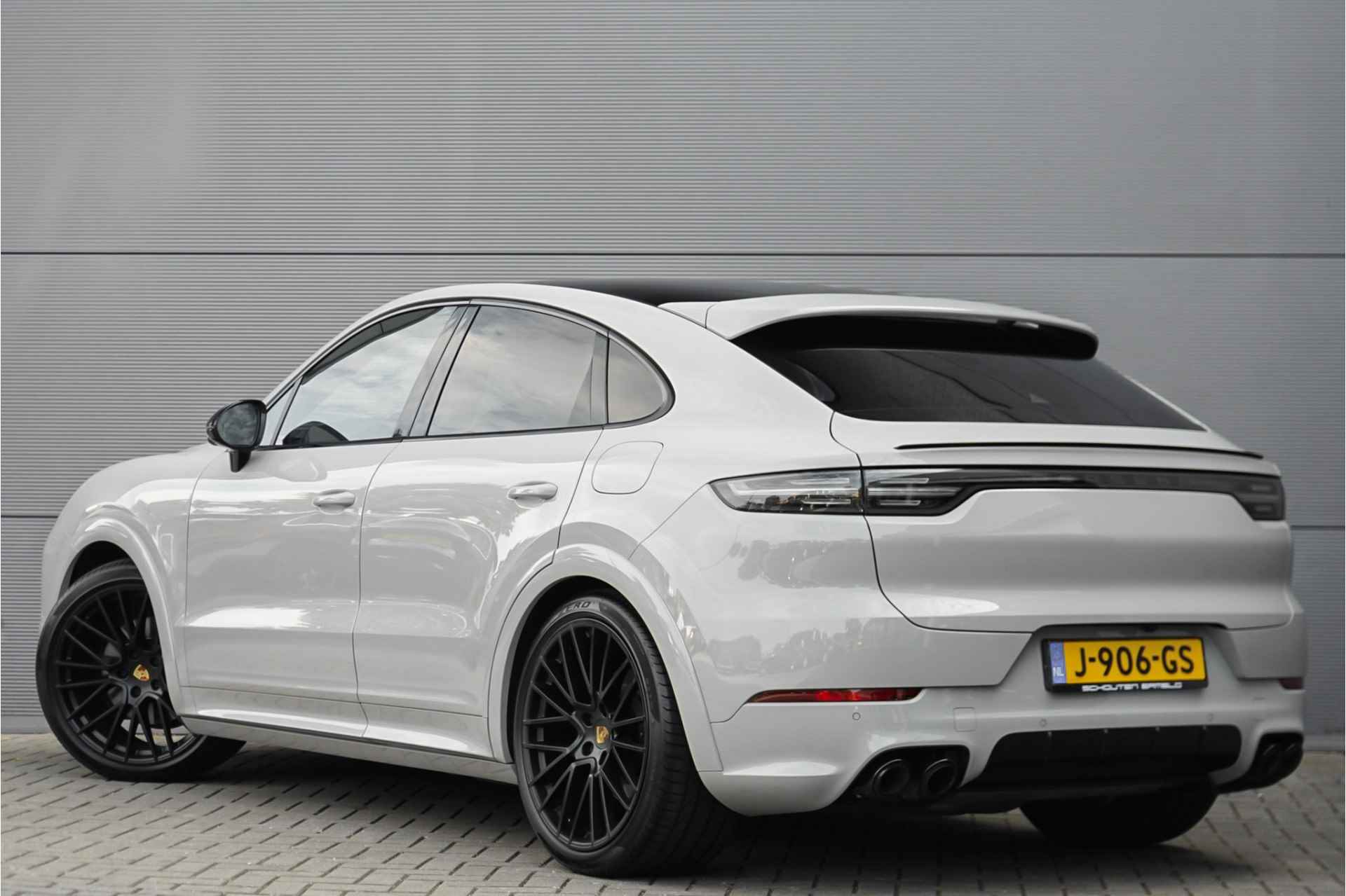 Porsche Cayenne Coupé 3.0 E-Hybrid Sport Design ACC Pano Bose NL Auto - 15/71