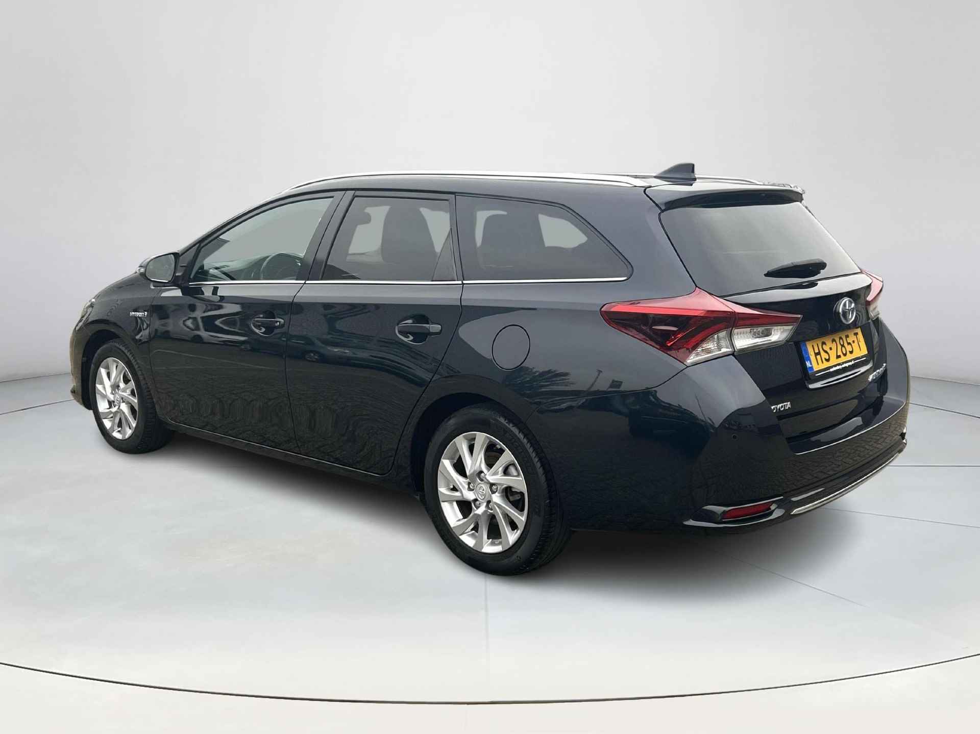 Toyota Auris Touring Sports 1.8 Hybrid Lease pro - 4/19