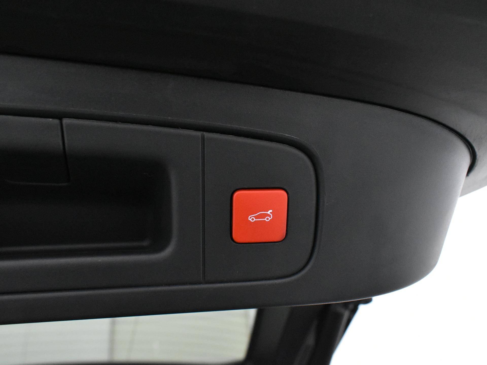 Citroën C5 X Shine 1.6 Hybrid 225pk Automaat | Panoramadak | HiFi Audio | Navigatie | Parkeercamera rondom - 34/37
