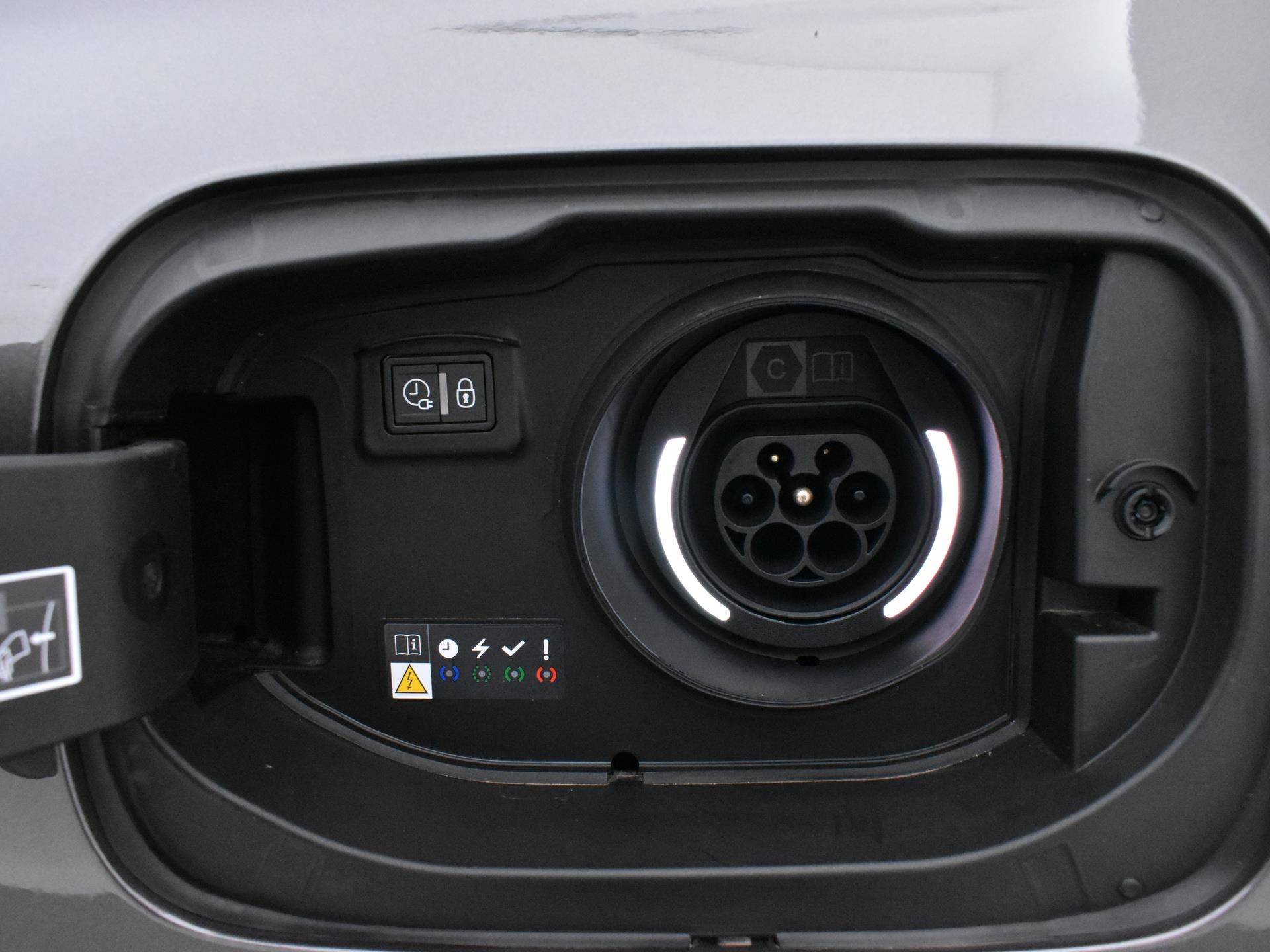 Citroën C5 X Shine 1.6 Hybrid 225pk Automaat | Panoramadak | HiFi Audio | Navigatie | Parkeercamera rondom - 35/37