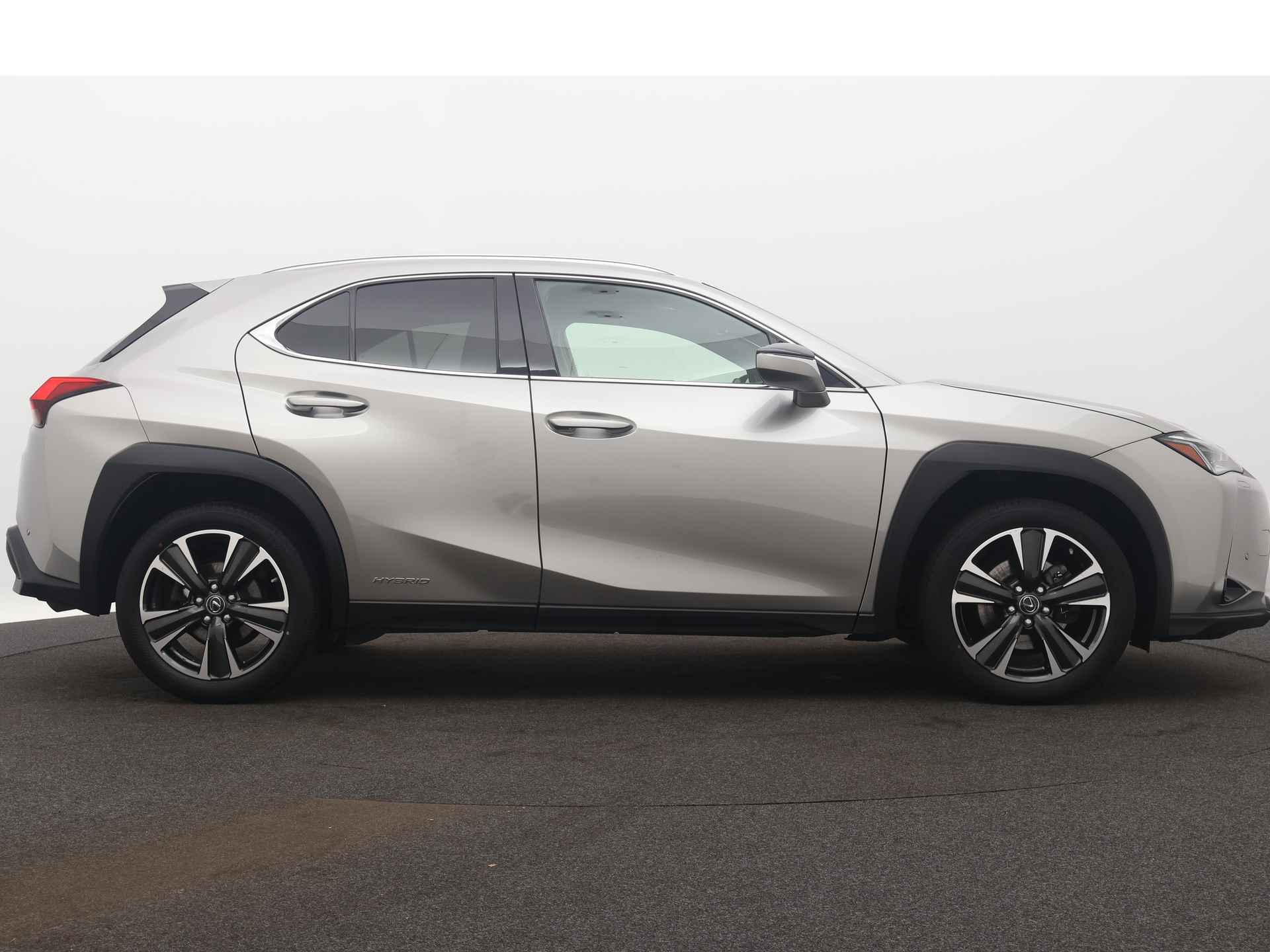 Lexus UX 250h Business Line Plus | Stuur -/ Stoel verwarming | - 16/46