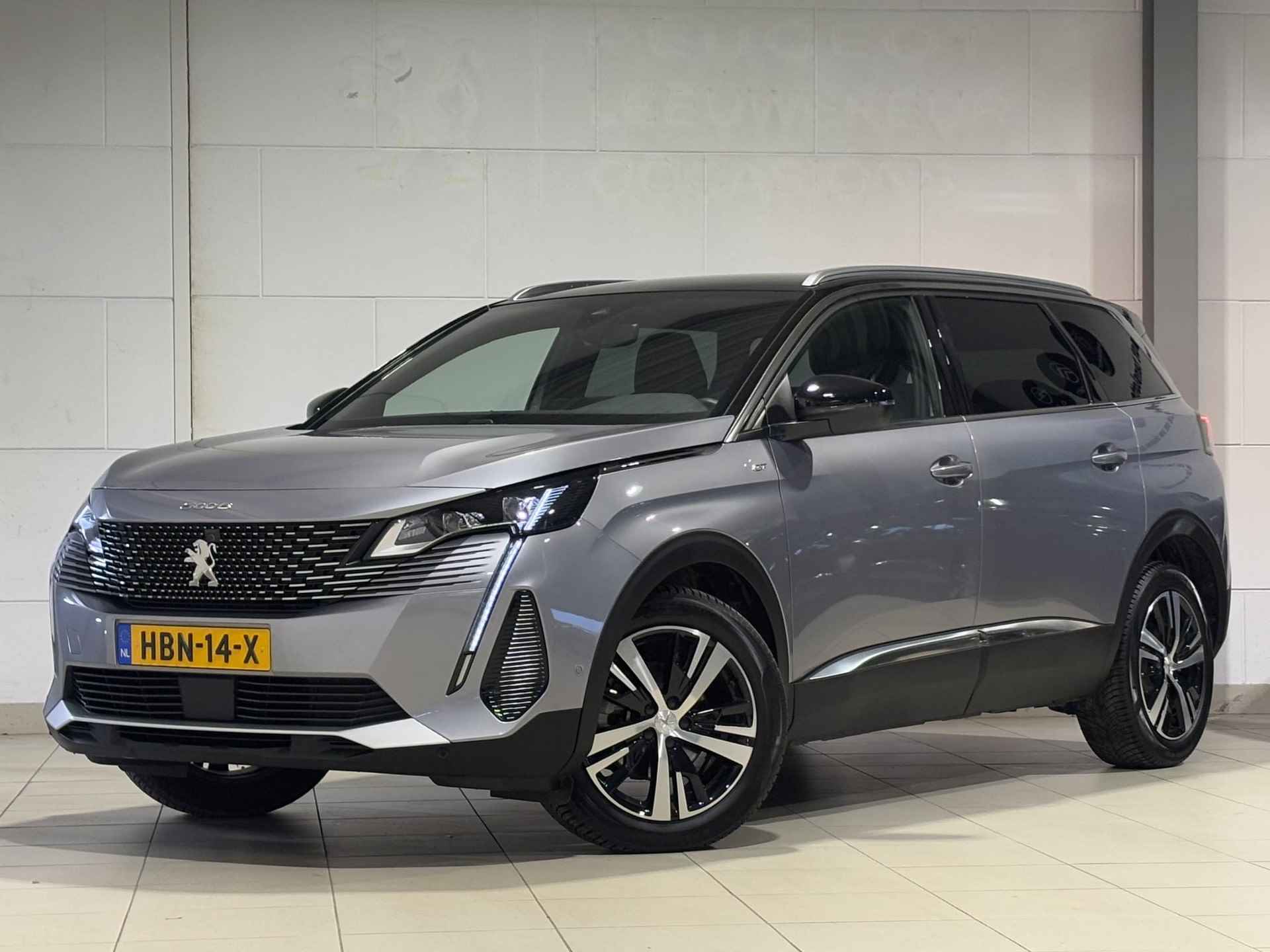 Peugeot 5008 SUV GT 1.2 Hybrid 136pk e-DSC6 AUTOMAAT | HANDSFREE A.KLEP | STOELVERW. | 360° CAMERA | NAVI | ADAPTIVE CRUISE | DAB+ | - 3/71