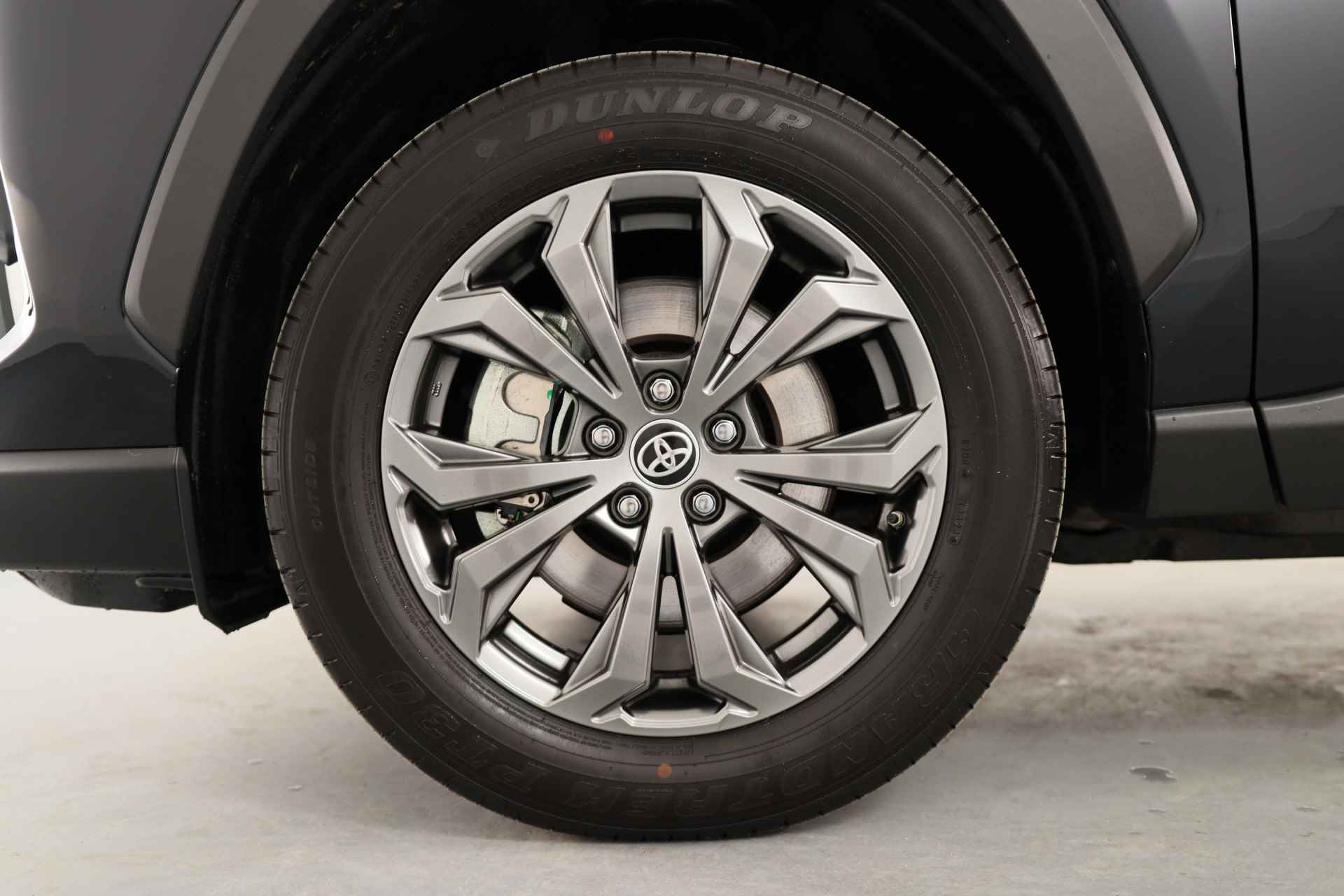 Toyota RAV4 2.5 Hybrid AWD Executive | Navi By App | Memory Zetels | Clima | Stoel/Stuur Verwarming | Keyless | Camera | BLIS | 18'' Lichtme - 18/39