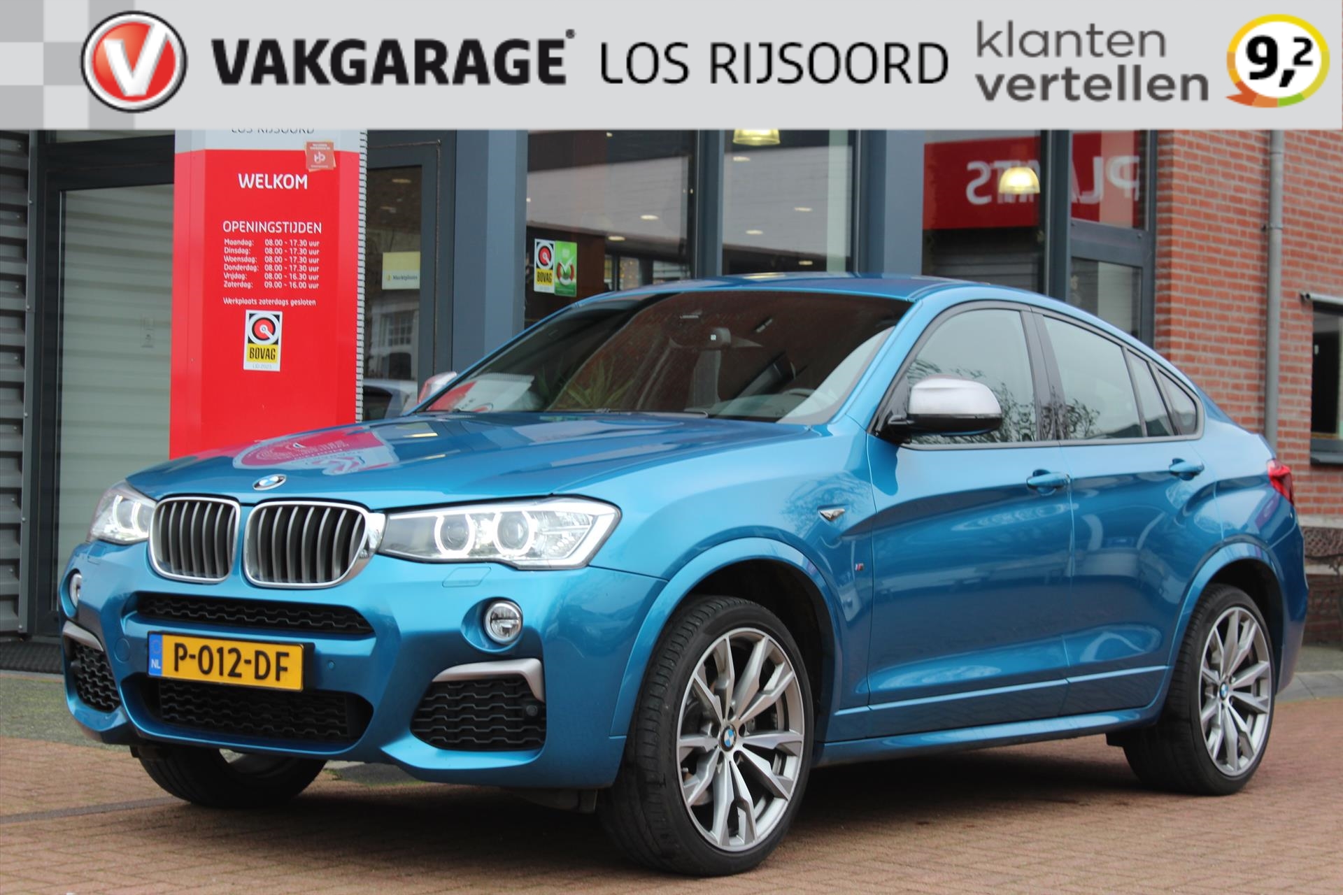 BMW X4 **M40i** 360PK M-Blue High-Executive | Wordt Rijklaar afgeleverd | Trekhaak | Navigatie | Camera | Cruise & Climate control | bij viaBOVAG.nl
