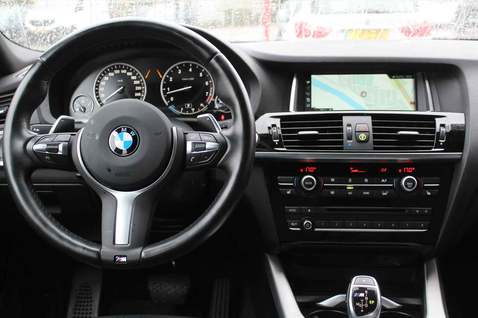 BMW X4 **M40i** 360PK M-Blue High-Executive | Wordt Rijklaar afgeleverd | Trekhaak | Navigatie | Camera | Cruise & Climate control | - 8/27