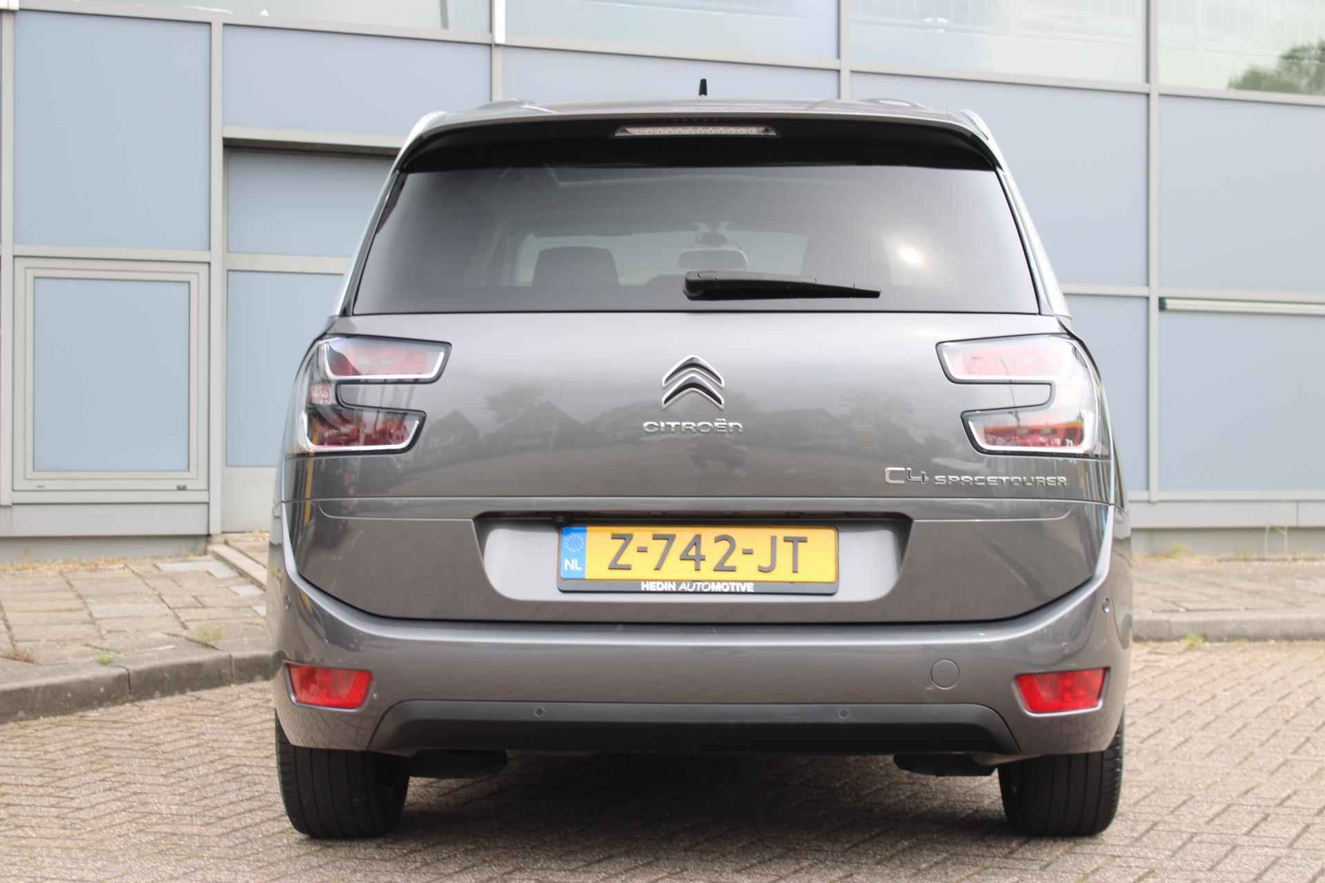 Citroen Grand C4 SpaceTourer 1.2 130pk Shine AUTOMAAT | 7-PERS. | PANORAMADAK | NAVIGATIE | CAMERA | MASSAGE | ADAPTIVE CRUISE | PDC V+A | 17" LMV - 10/28