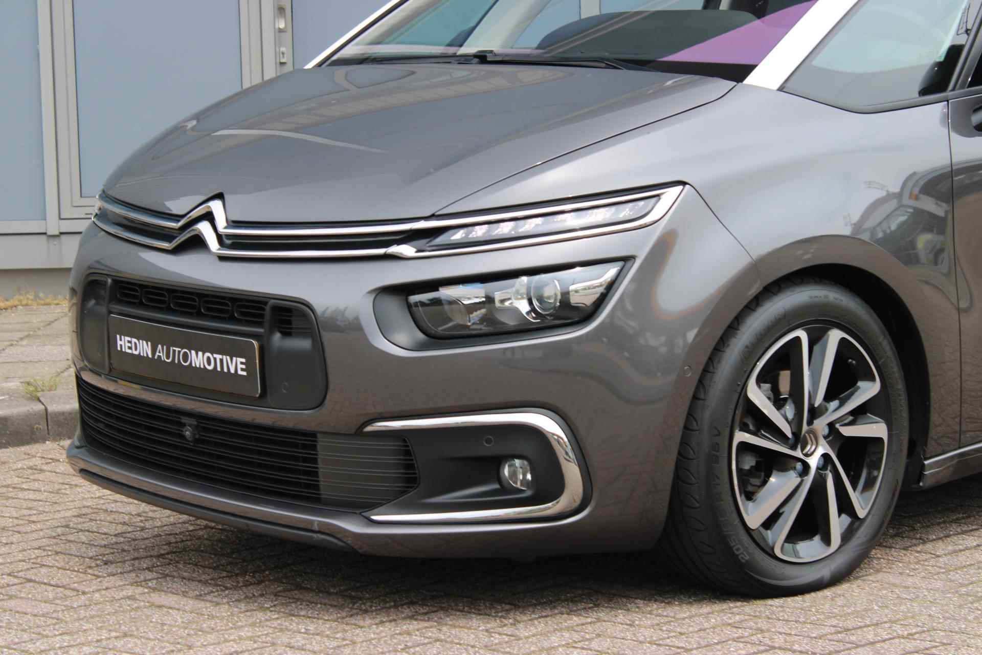 Citroen Grand C4 SpaceTourer 1.2 130pk Shine AUTOMAAT | 7-PERS. | PANORAMADAK | NAVIGATIE | CAMERA | MASSAGE | ADAPTIVE CRUISE | PDC V+A | 17" LMV - 11/28