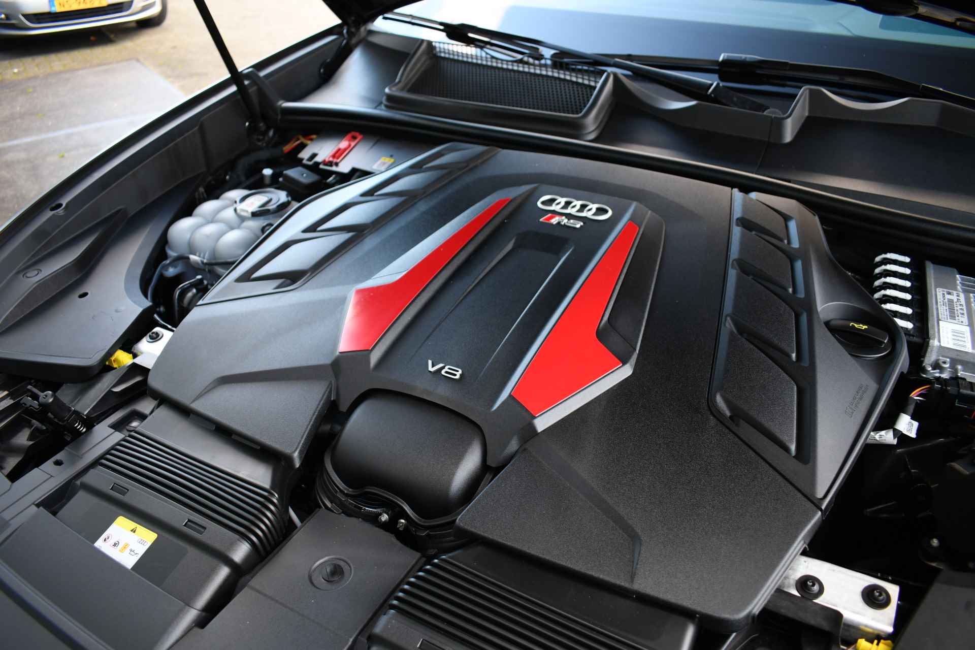 Audi RSQ8 4.0 TFSI 700pk quattro Urban Vossen-24 Akra Ceramic Carbon Pano np300K - 35/125