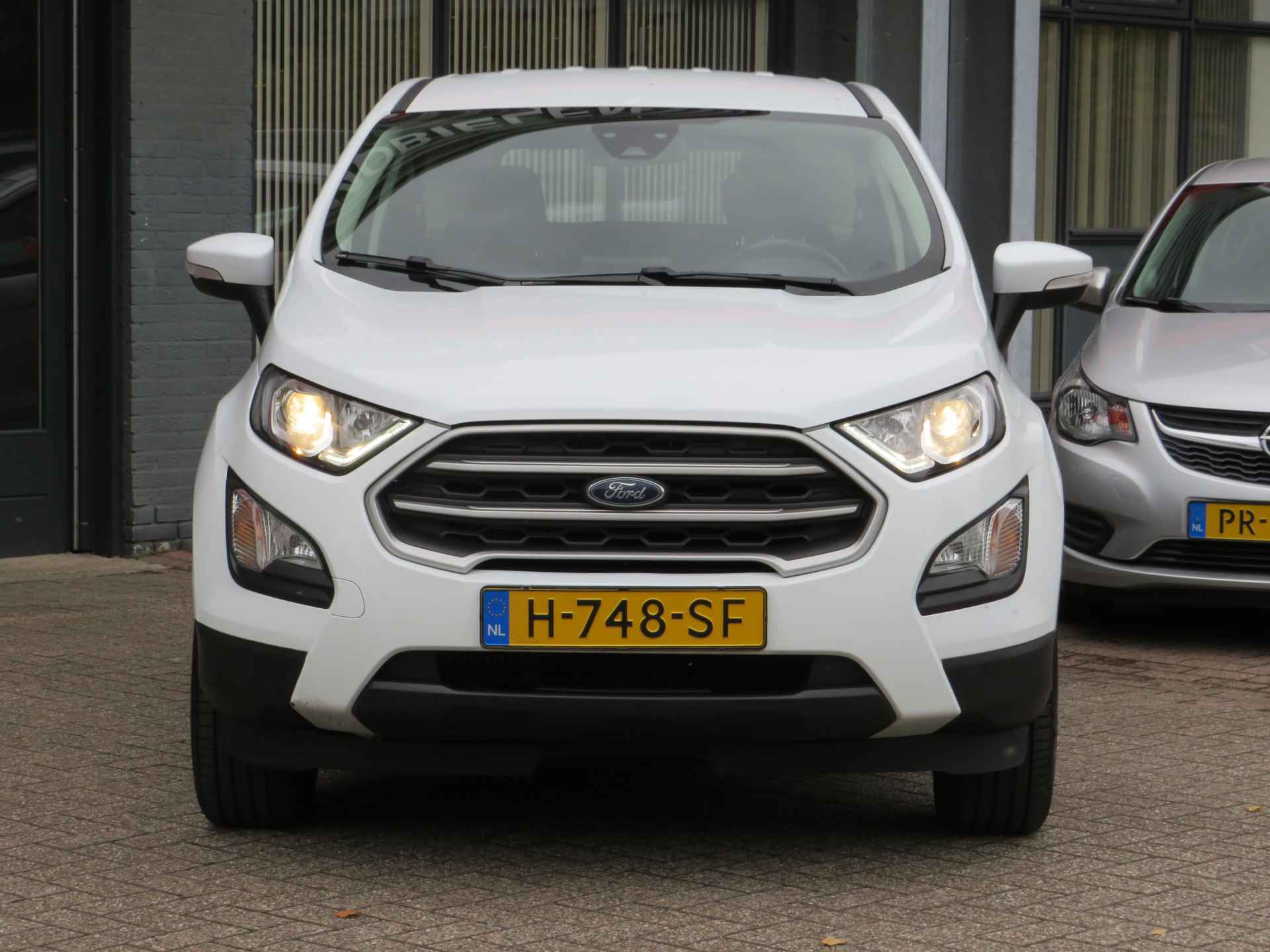 Ford EcoSport 1.0 EcoBoost Connected | Airco | Cruise control | Trekhaak | Incl. BOVAG Garantie | Bluetooth | - 4/35