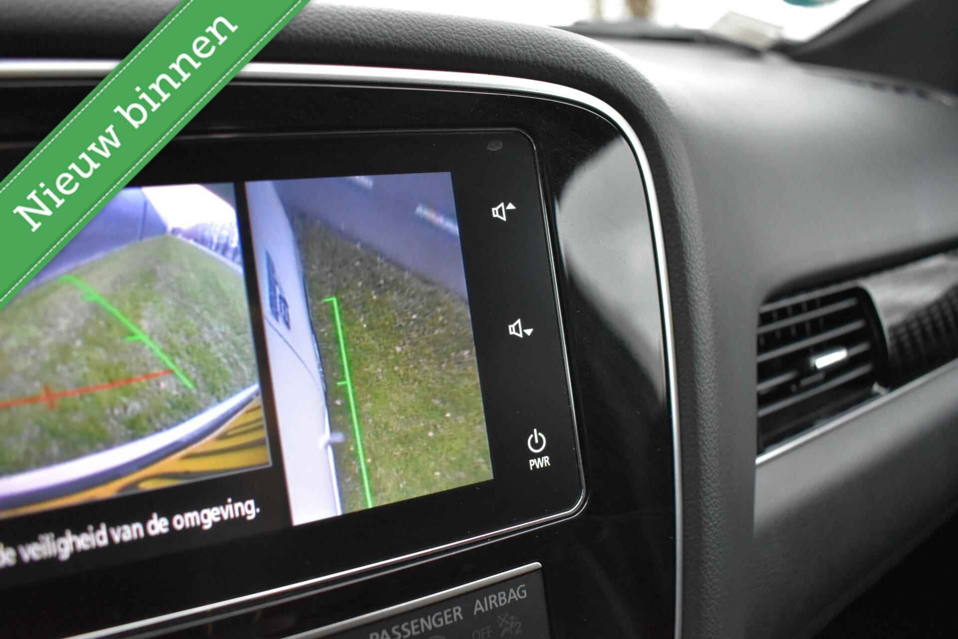 Mitsubishi Outlander 2.4 PHEV Intense+ LEDER VOL! 360º CAMERA/ELEK. A. KLEP/CARPLAY-ANDROID WIFI/ETC,! - 28/33