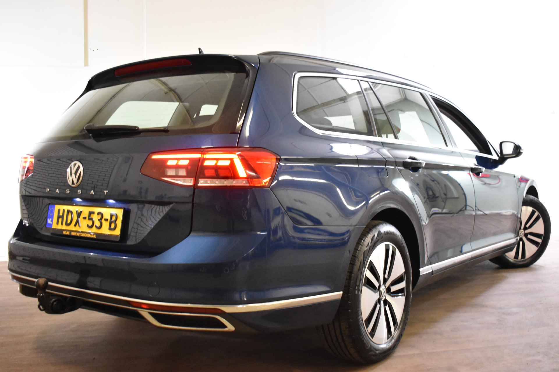 Volkswagen Passat Variant GTE 218PK DSG HYBRID BUSINESS CAMERA/NAVI/TREKHAAK - 3/45