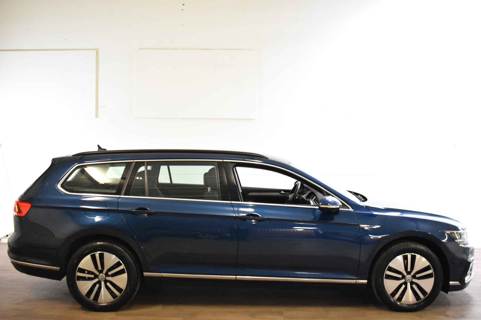 Volkswagen Passat Variant GTE 218PK DSG HYBRID BUSINESS CAMERA/NAVI/TREKHAAK - 4/45