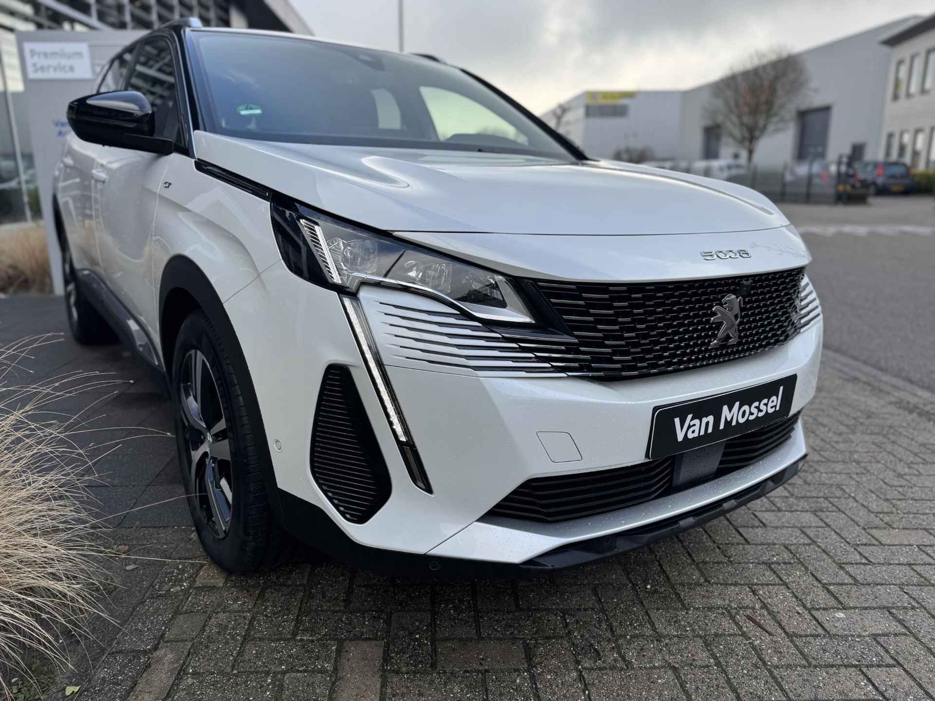 Peugeot 5008 1.2 Hybrid GT | 360° Camera | Full-LED | Navigatie - 9/30