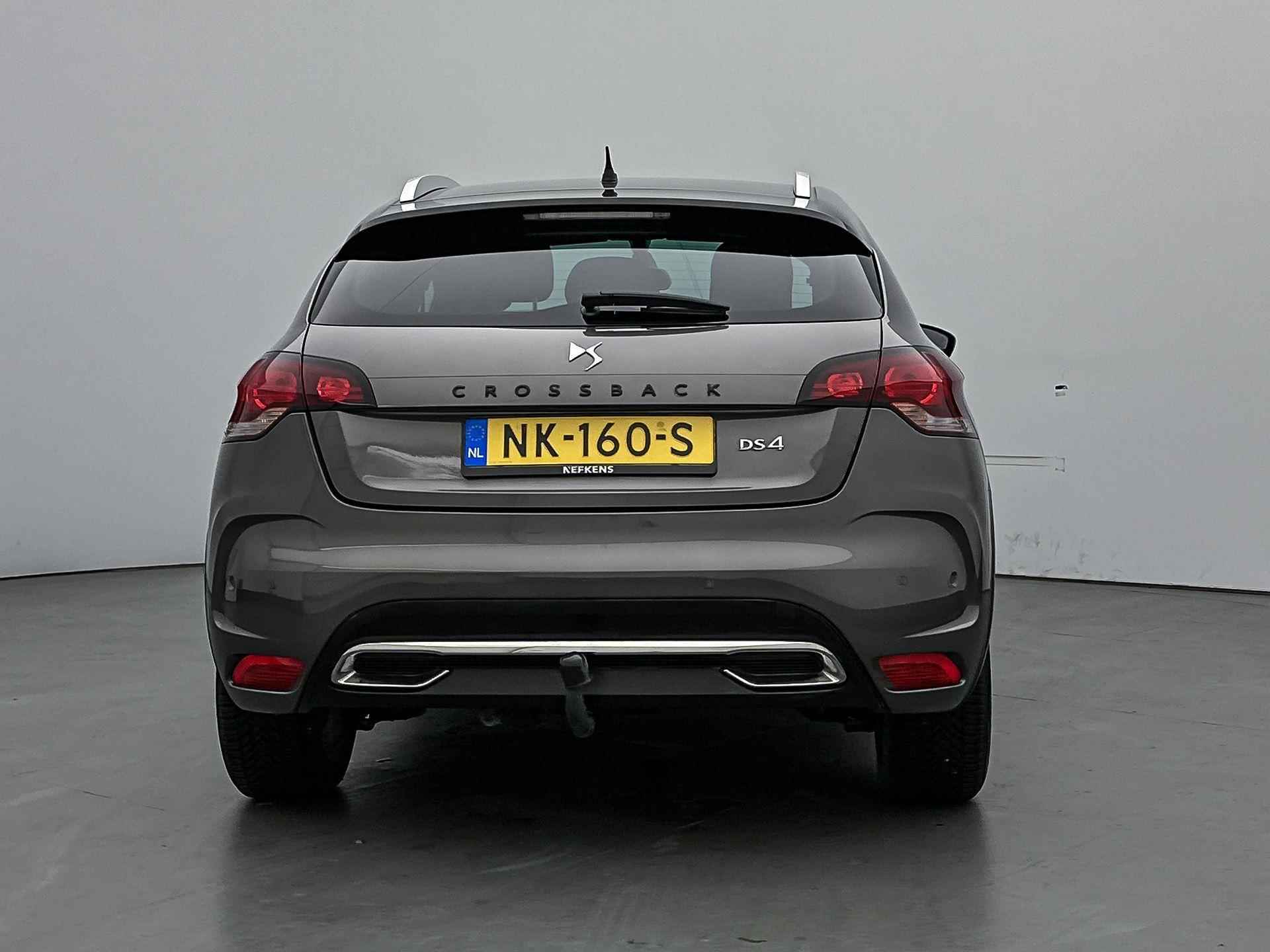 DS 4 Crossback Business 120 pk | Navigatie | Parkeersensoren Voor en Achter | Voorstoelen met Massagefunctie | Keyless Entry/Start | LED Dagrijverlichting | DAB Ontvanger | Trekhaak | Dodehoek Detectie | Climate Control | Cruise Control | 17" Lichtmetalen Velgen | - 8/35