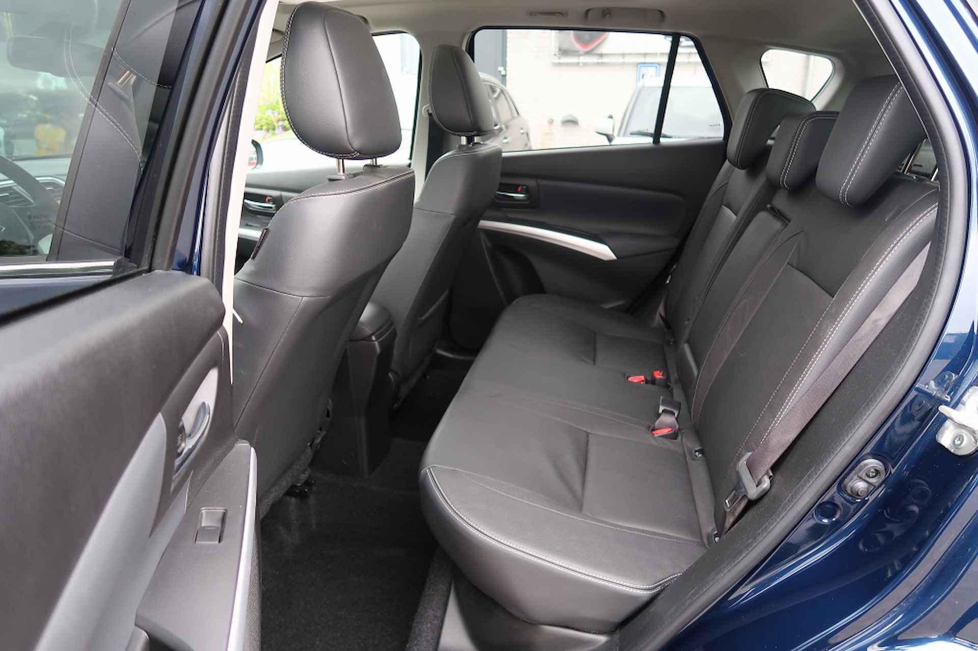 Suzuki S-Cross 1.4 Boosterjet AllGrip Stijl Automaat / Lederen Bekleding / Pano - 13/35