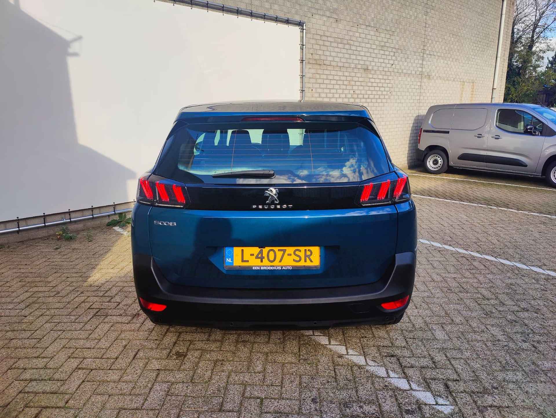 Peugeot 5008 1.2 PureTech Blue Lease Active  7persoons | Navigatie | Camera | Cruise Control - 10/23