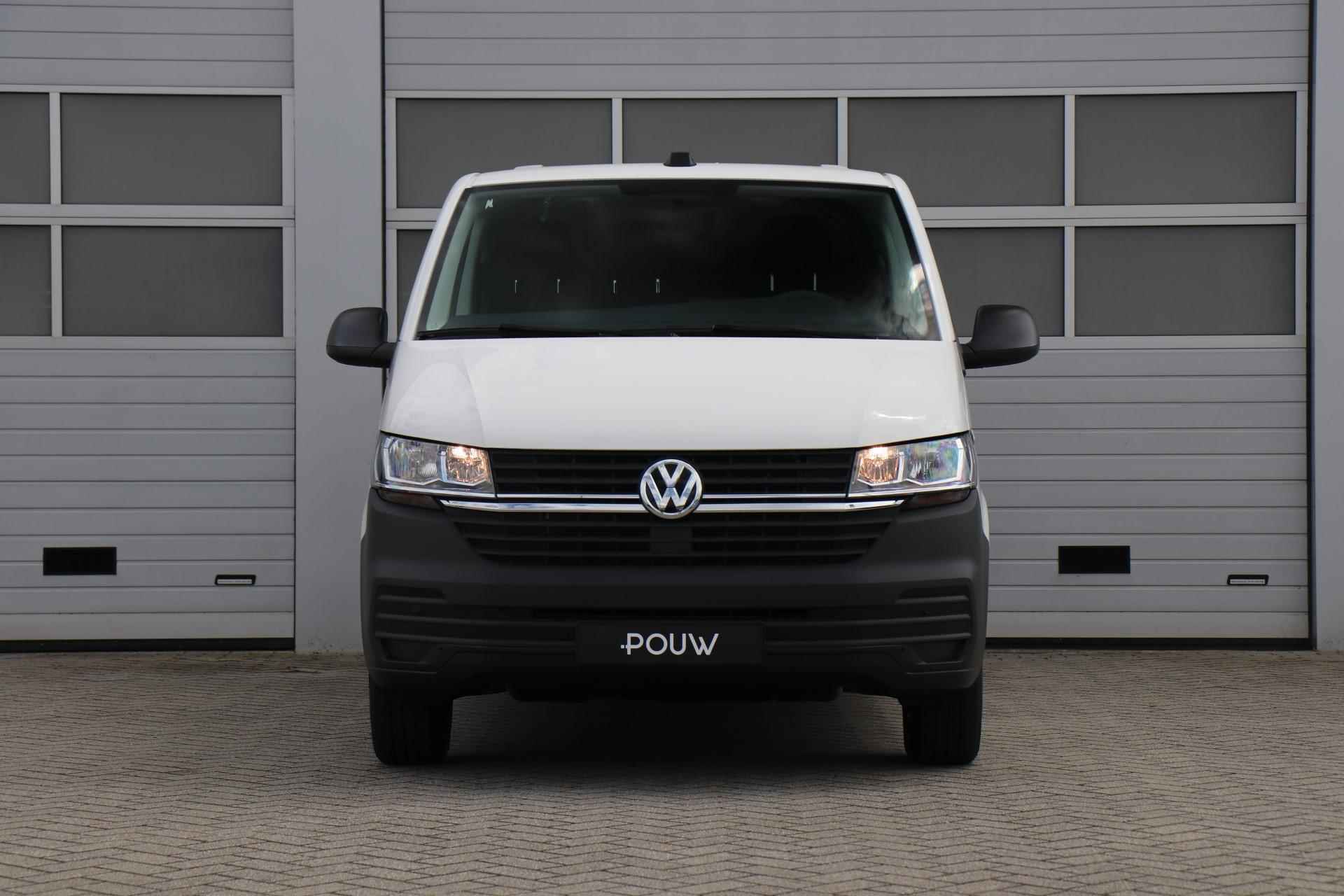 Volkswagen Transporter 2.0 TDI 150pk DSG L2H1 30 | Camera | Trekhaak | App Connect Navigatie - 7/35