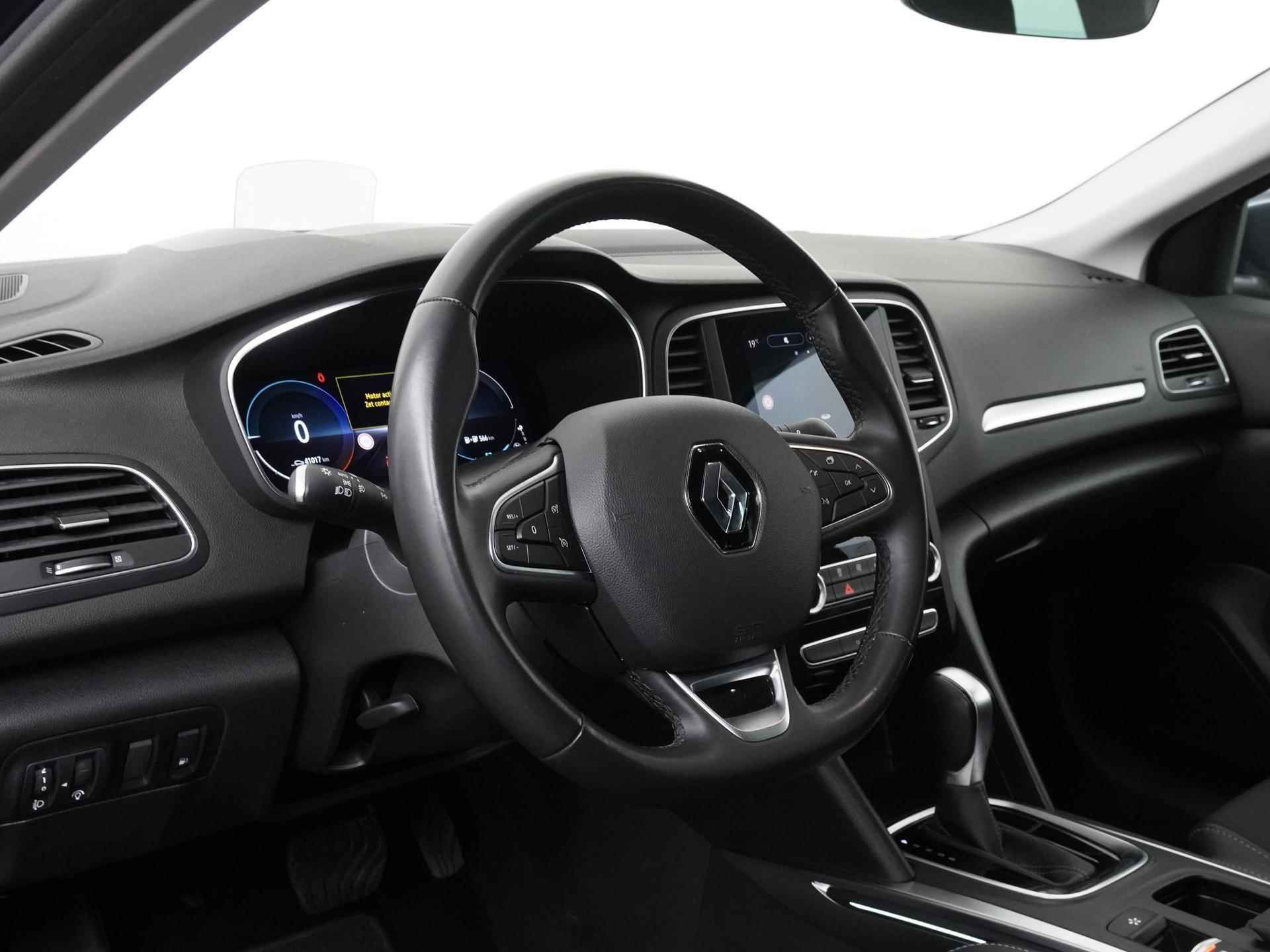 Renault Mégane Estate 1.6 E-Tech Plug-In Hybrid 160 Intens | Head Up | Camera | Blind Spot | Zondag Open! - 34/39