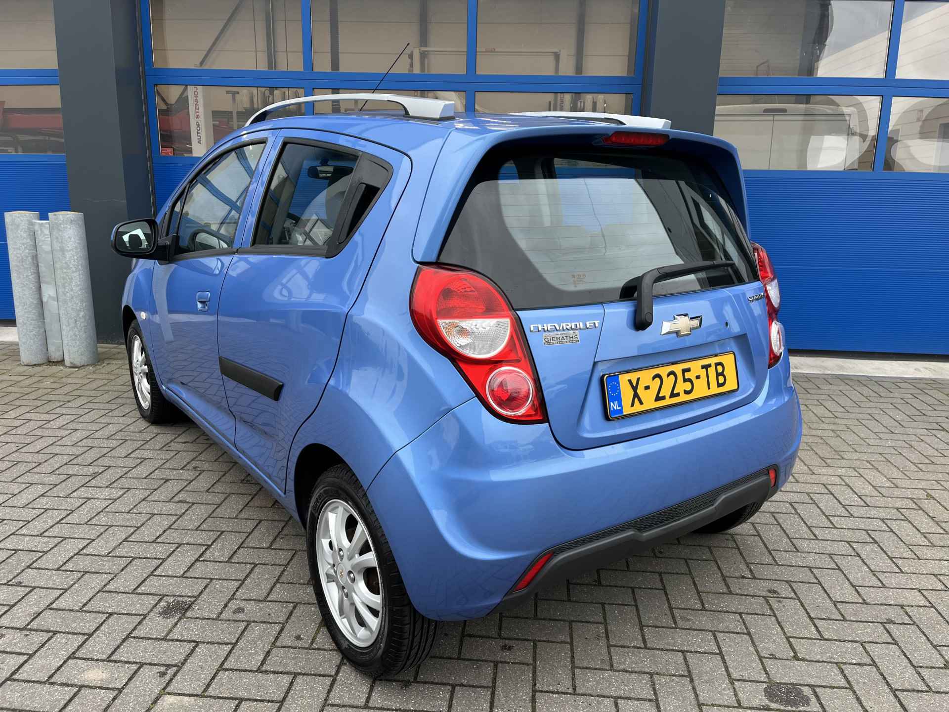 Chevrolet Spark 1.2 16V 82pK/ Airco/ 5drs/ Lage KM/ LTZ - 10/31