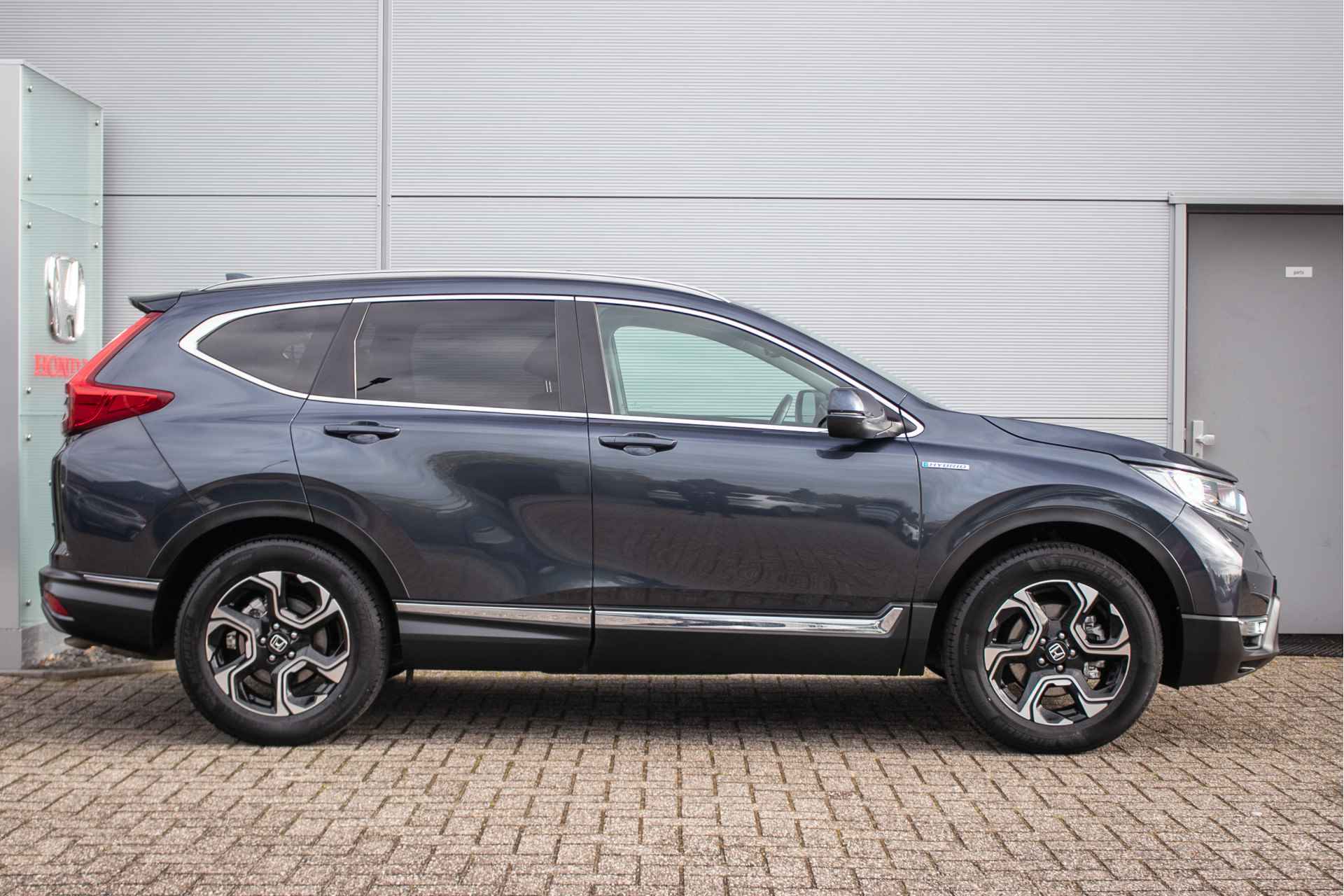 Honda CR-V 2.0 Hybrid AWD Executive automaat All-in rijklaarprijs | Dealerond. | Trekhaak | ADAS | Schuif/-kanteldak - 2/52