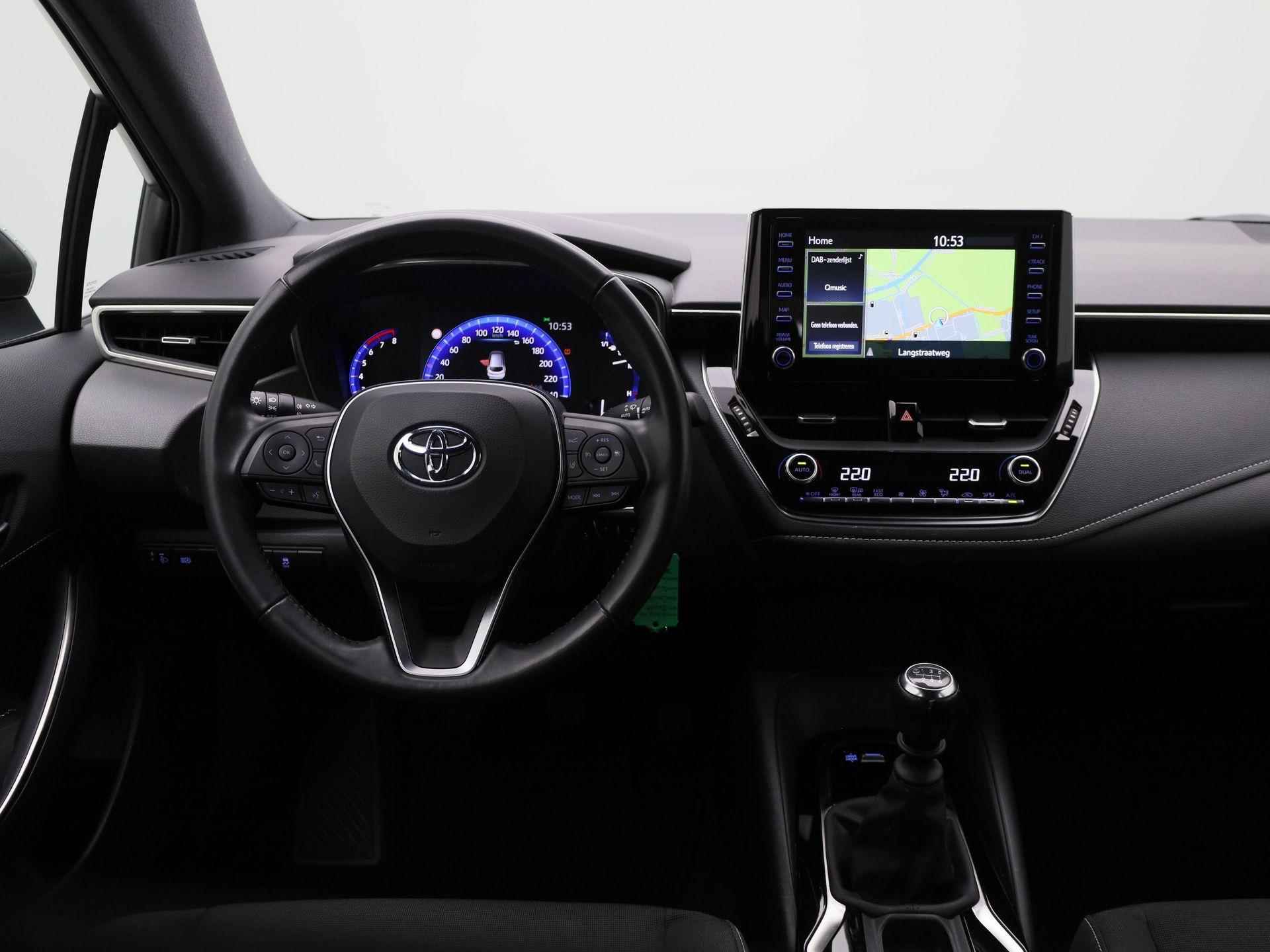 Toyota Corolla Touring Sports 1.2 Turbo First Edition | Trekhaak | Adaptieve Cruise Control | Camera | Full-Map Navigatie | Climate Control | Apple Carplay & Android Auto - 7/35